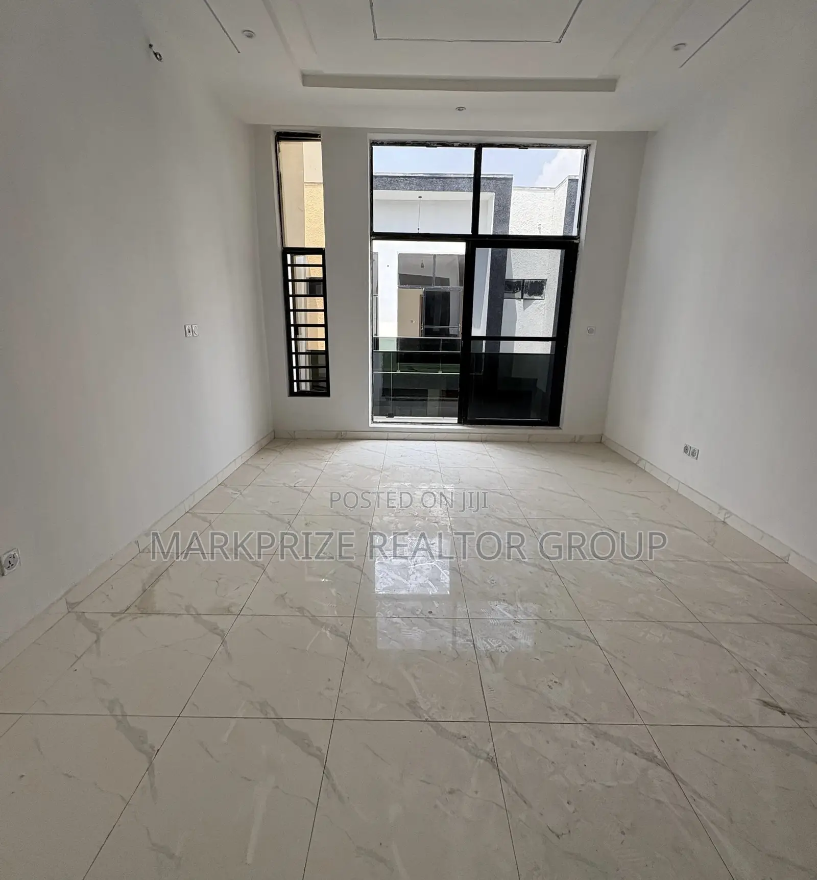 4bdrm Duplex in Ikota Lekki Lagos for sale in Ikota