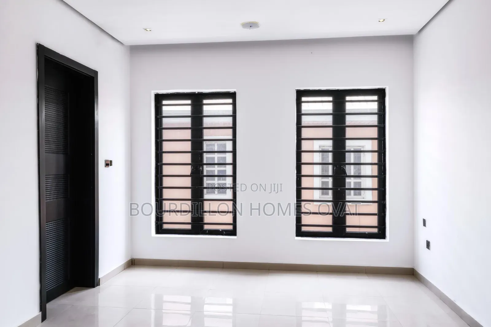 2bdrm Apartment in Lekki Phase 1 Lagos for sale in Lekki Phase 1