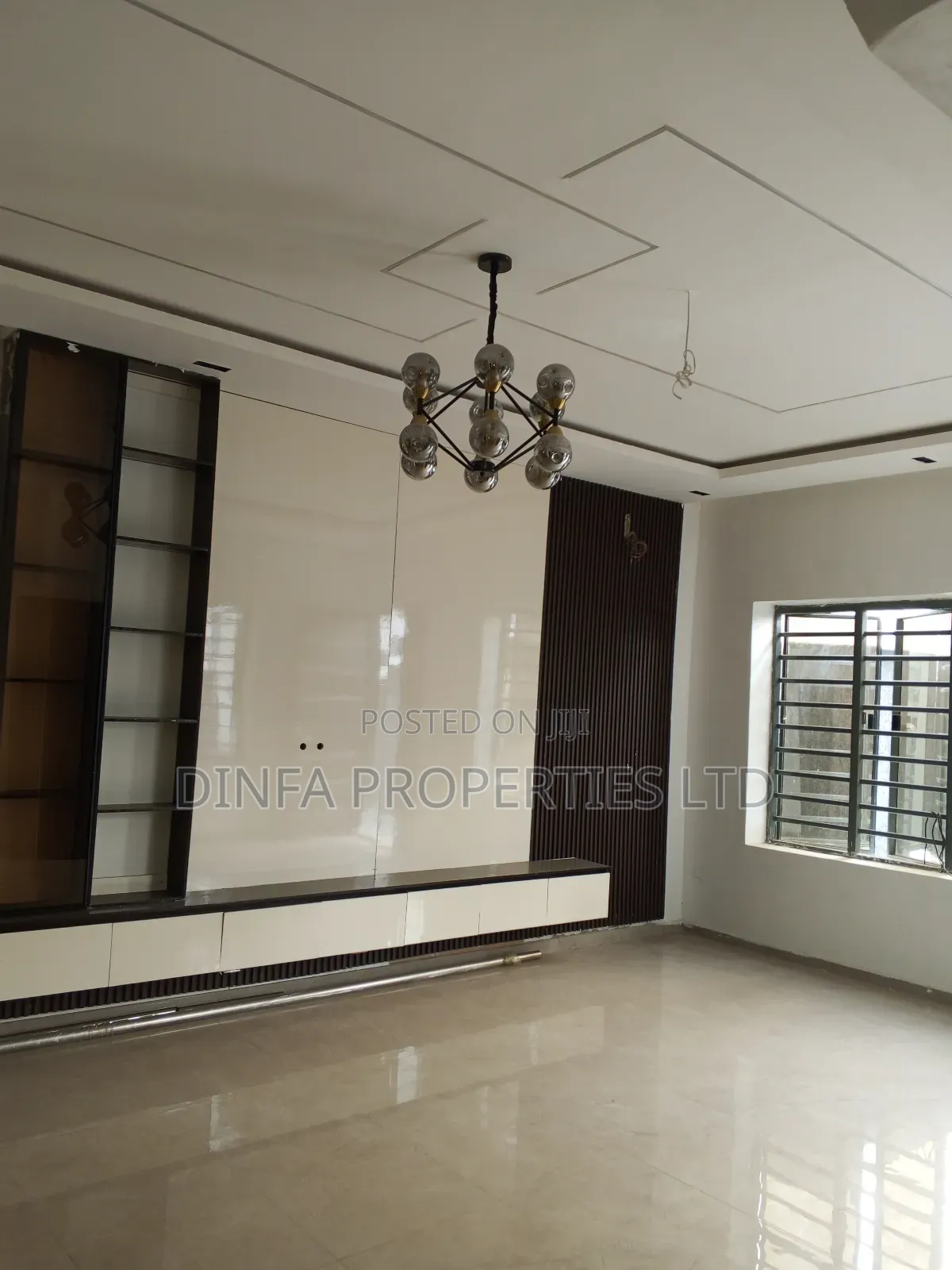 4bdrm Duplex in Alasia, Ajah for sale in Ajah