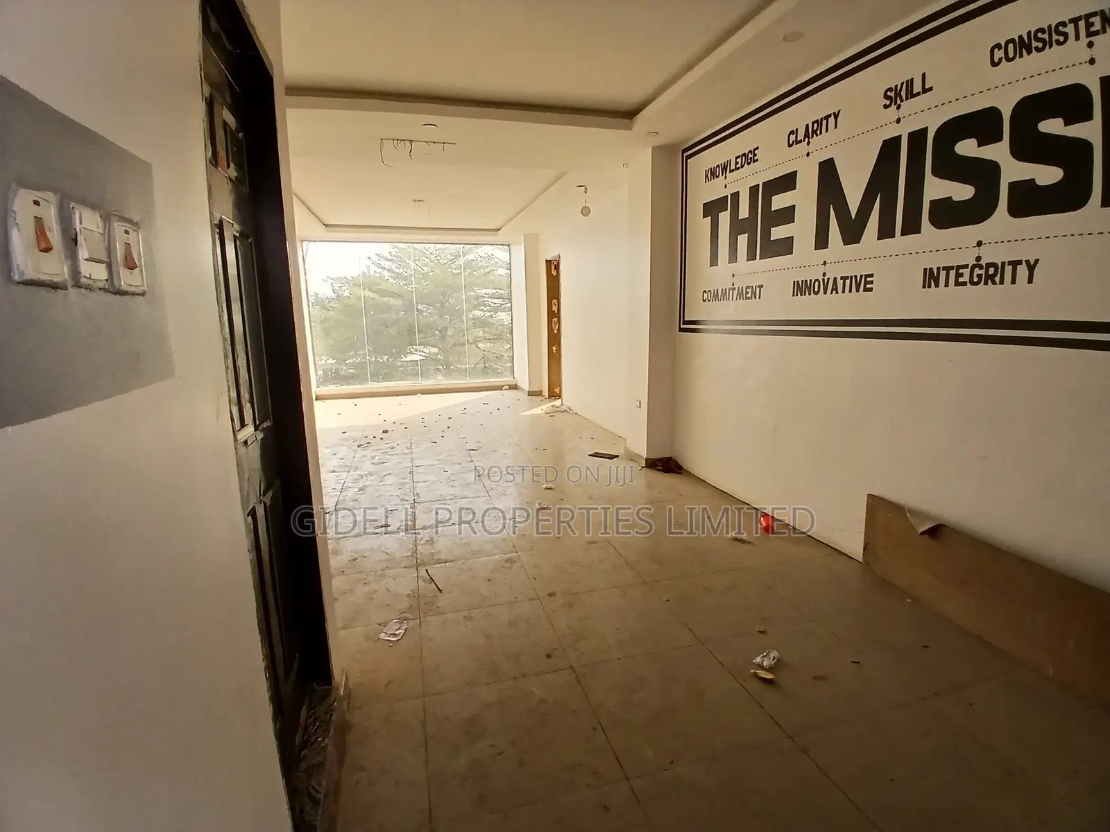 Serviced 210sqm Office / Shop Space on the Third Floor (Elevator) in Wuse 2