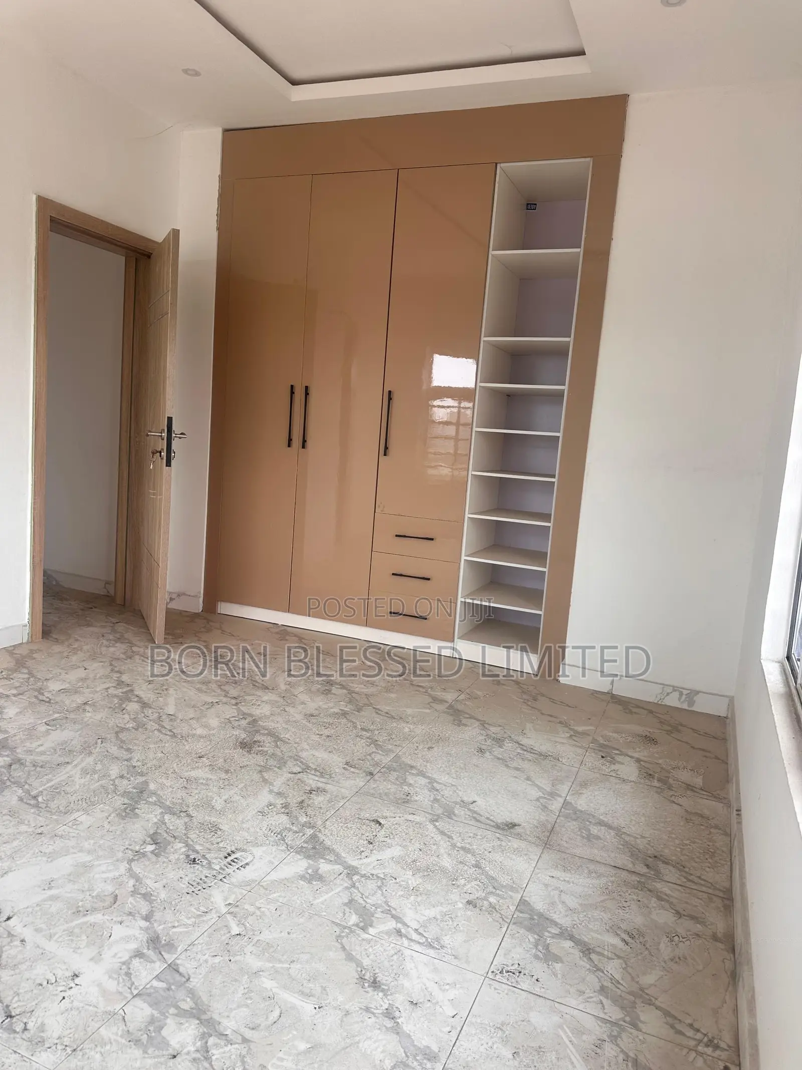 2bdrm Block of Flats in Lagos State for sale in Lagos State