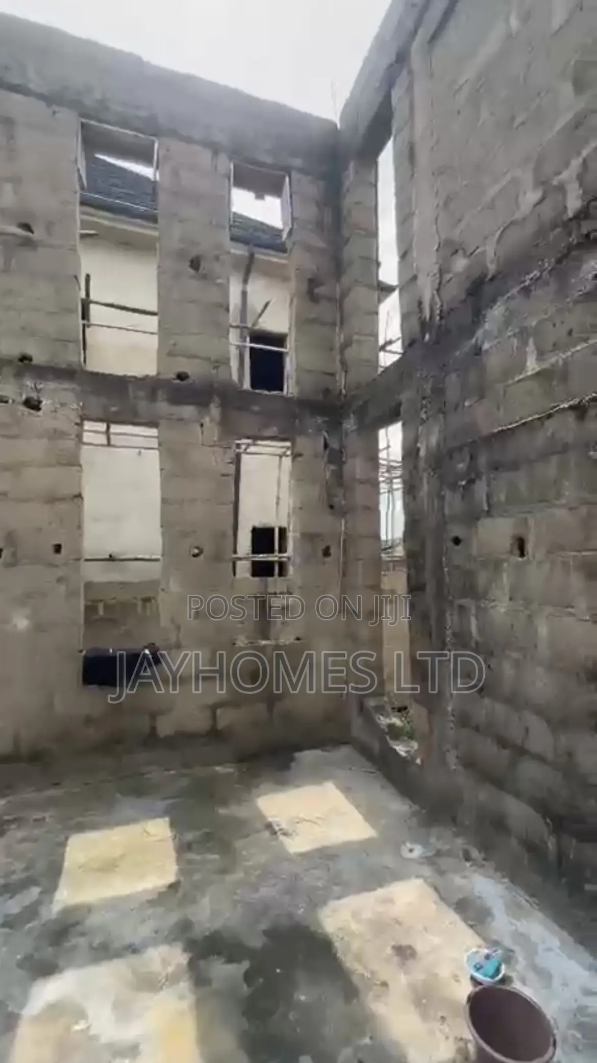 4bdrm Duplex in Off Mama’S Mart, Oshimili South for sale in Oshimili South