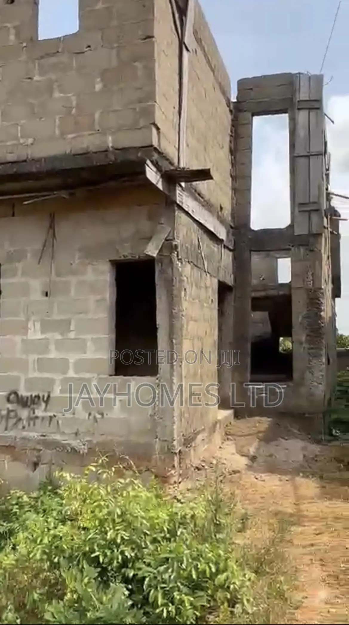 4bdrm Duplex in Off Mama’S Mart, Oshimili South for sale in Oshimili South