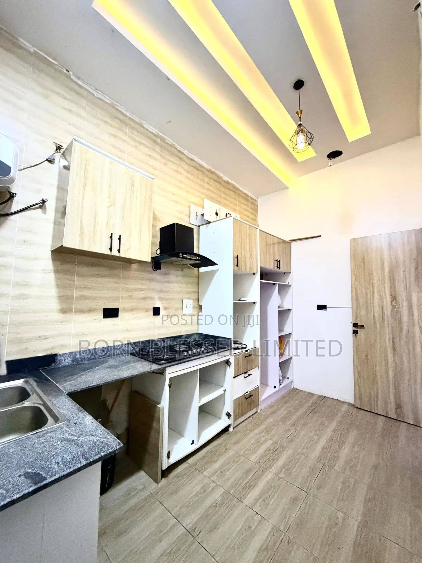 Furnished 3bdrm Duplex in Metro, Abraham Adesanya Estate for rent in Abraham Adesanya Estate