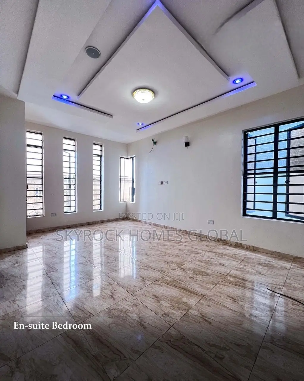 4bdrm Duplex in Lekki Phase 2 for rent in Lekki Phase 2