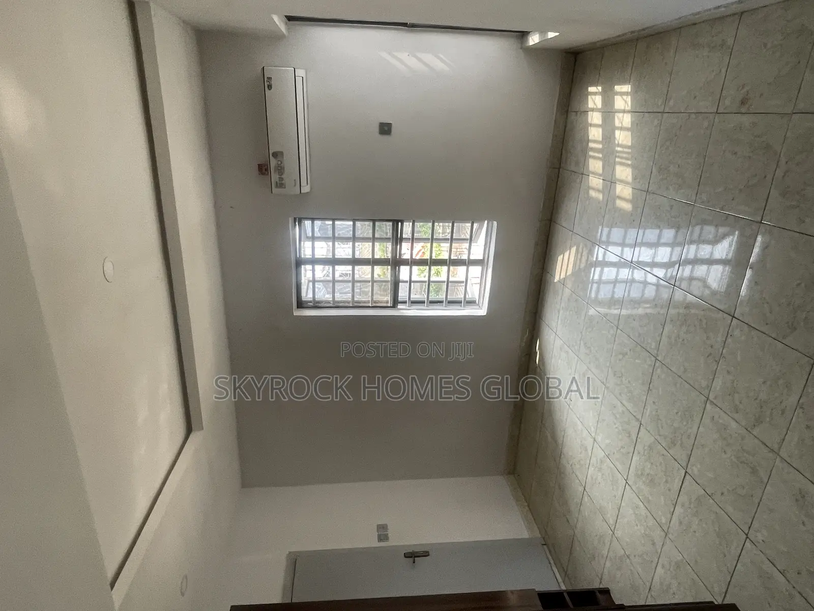 3bdrm Apartment in Lekki Phase 2 for rent in Lekki Phase 2