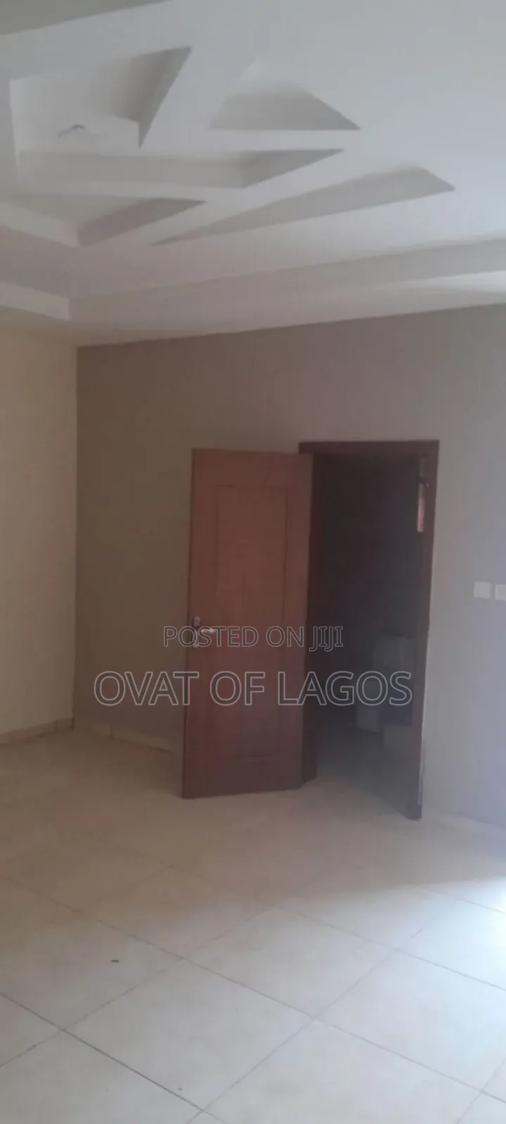 4bdrm Duplex in Ikota Villa Estate for sale in Ikota