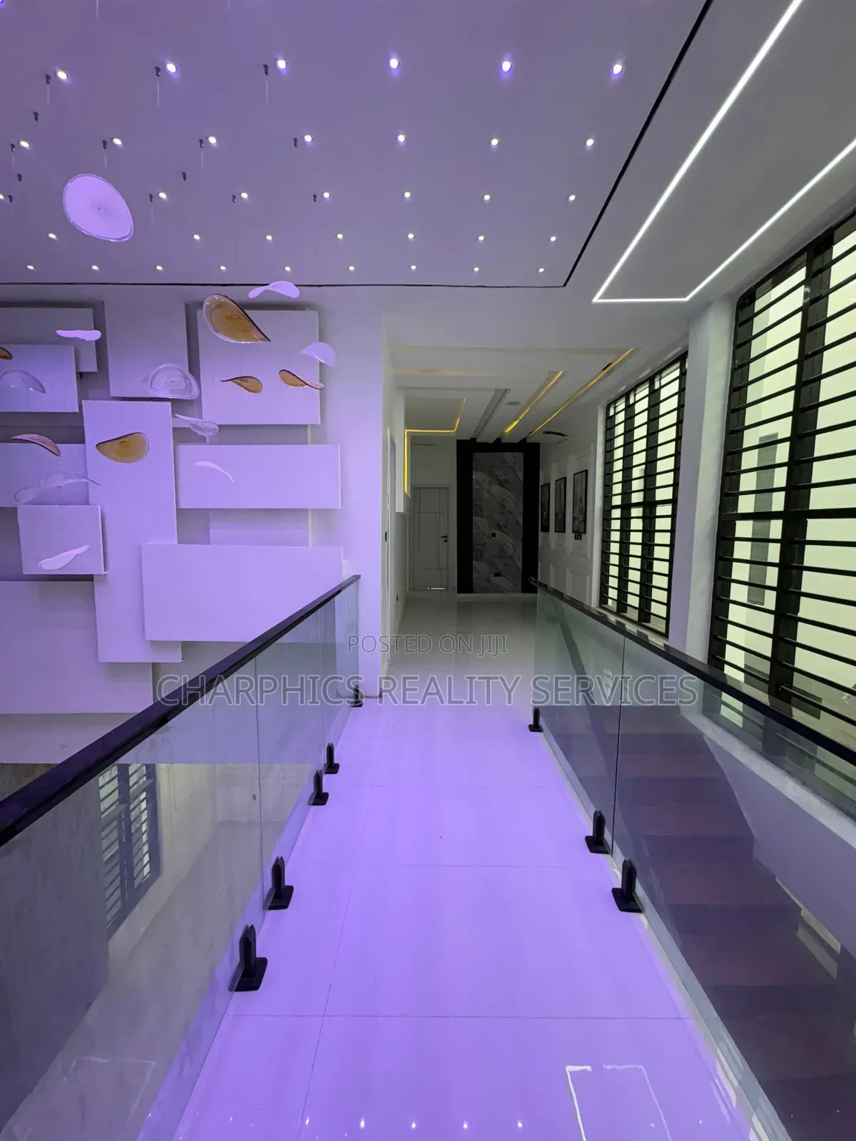 5bdrm Duplex in Lekki Phase 2 for sale in Lekki Phase 2