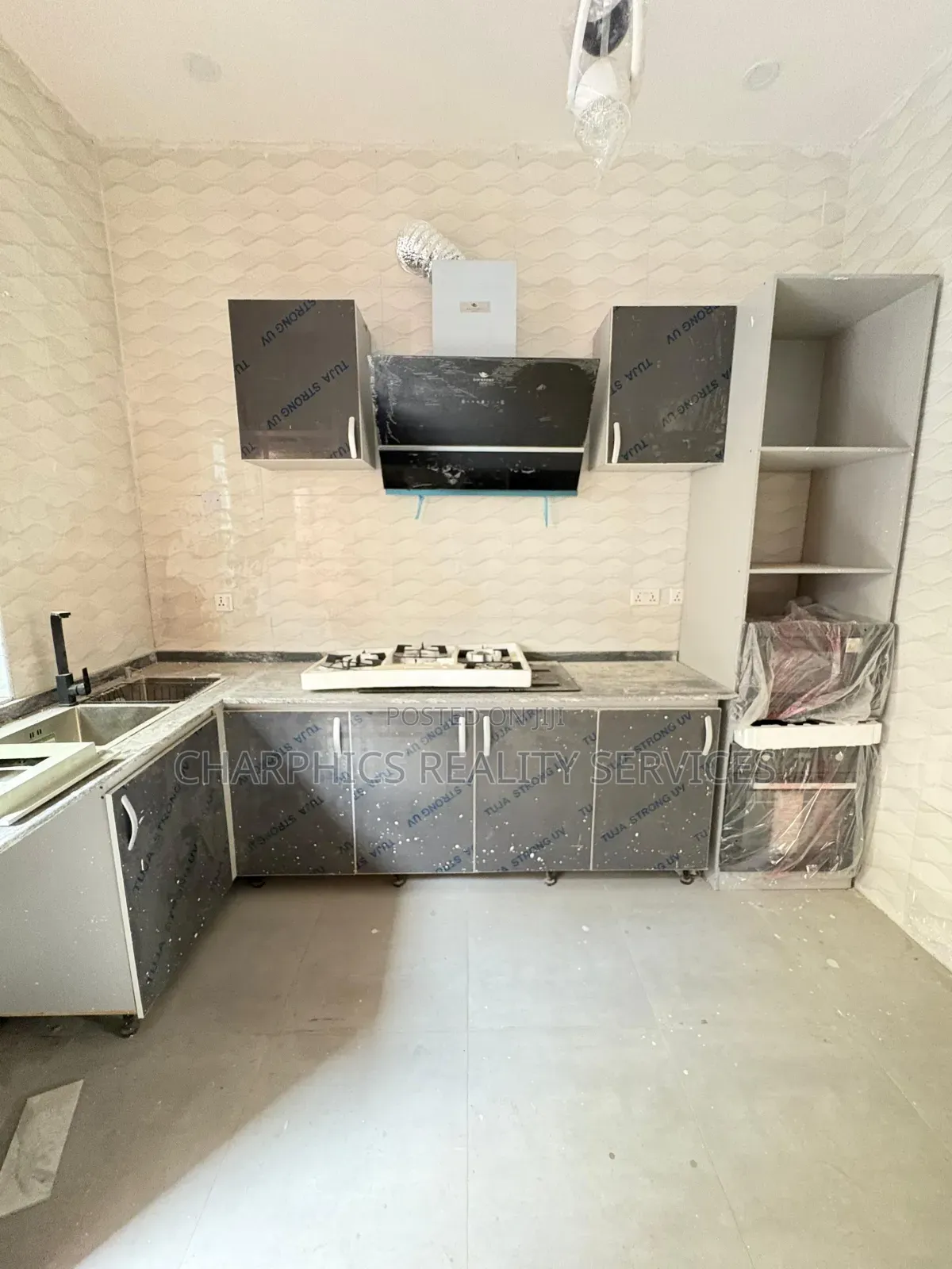 4bdrm Duplex in Ologolo for sale in Ologolo