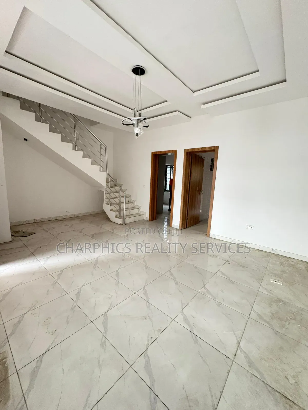 4bdrm Duplex in Ologolo for sale in Ologolo