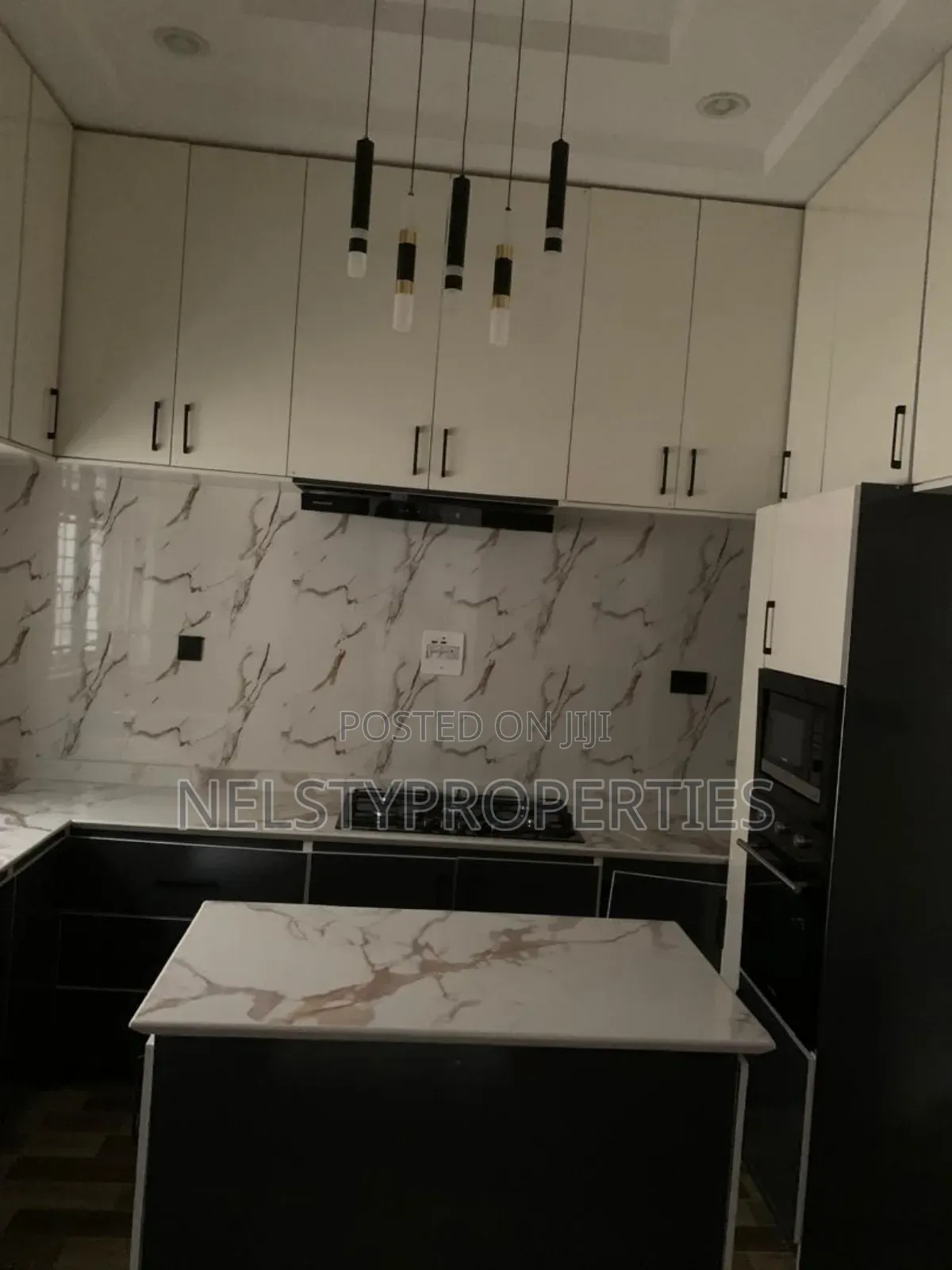 3bdrm Bungalow in Efab, Gwarinpa for sale in Gwarinpa