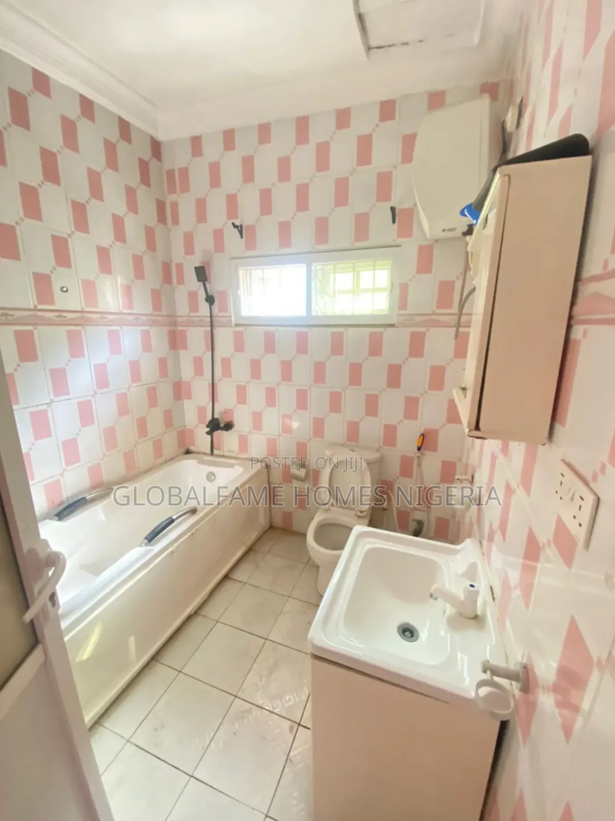 4bdrm Duplex in Lekki Garden Estate for rent in Olokonla