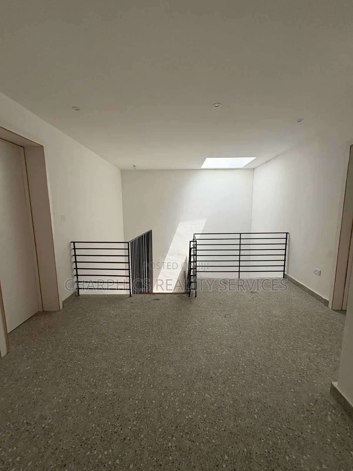 4bdrm Duplex in Ikate for sale in Ikate