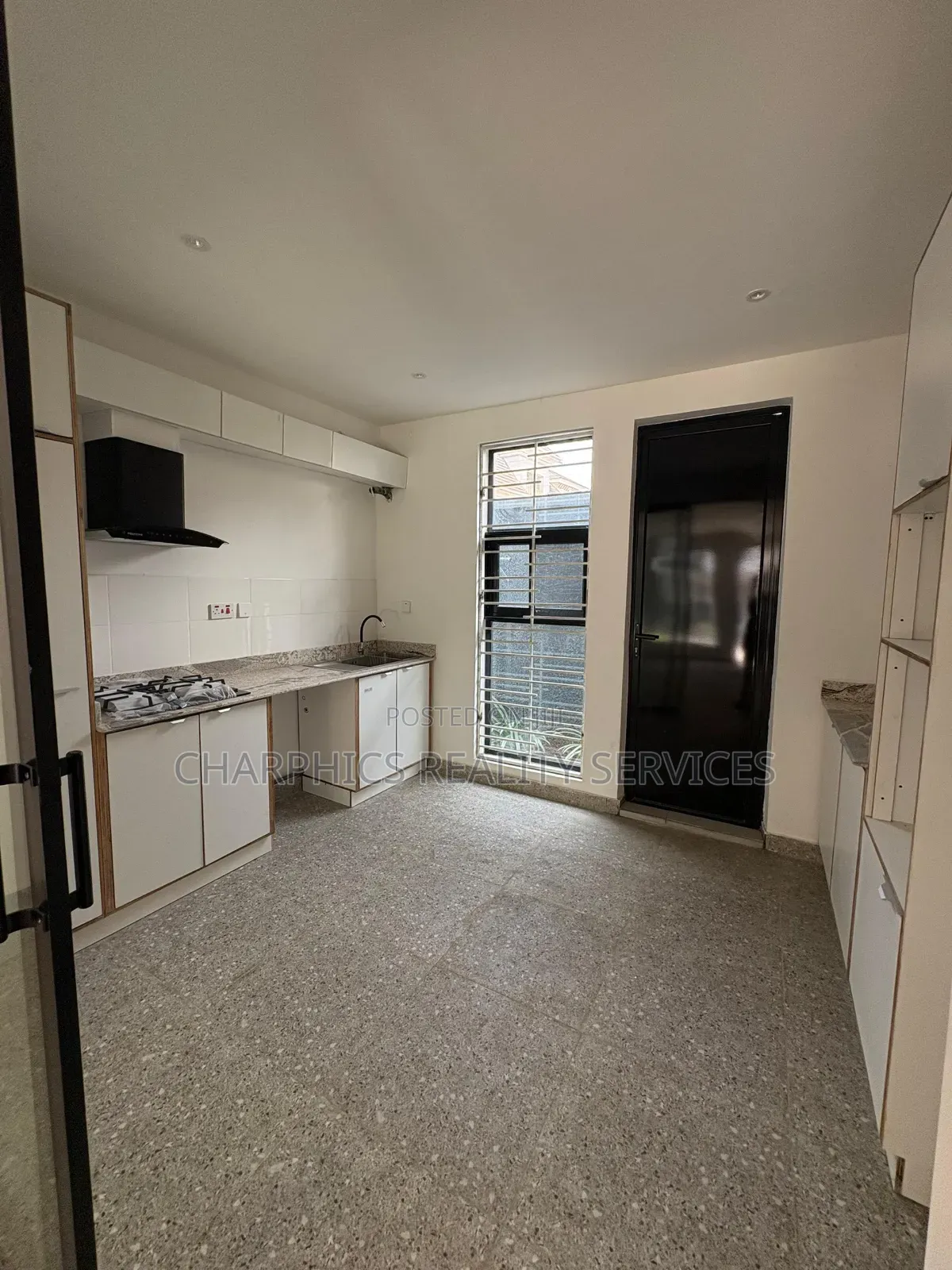 4bdrm Duplex in Ikate for sale in Ikate