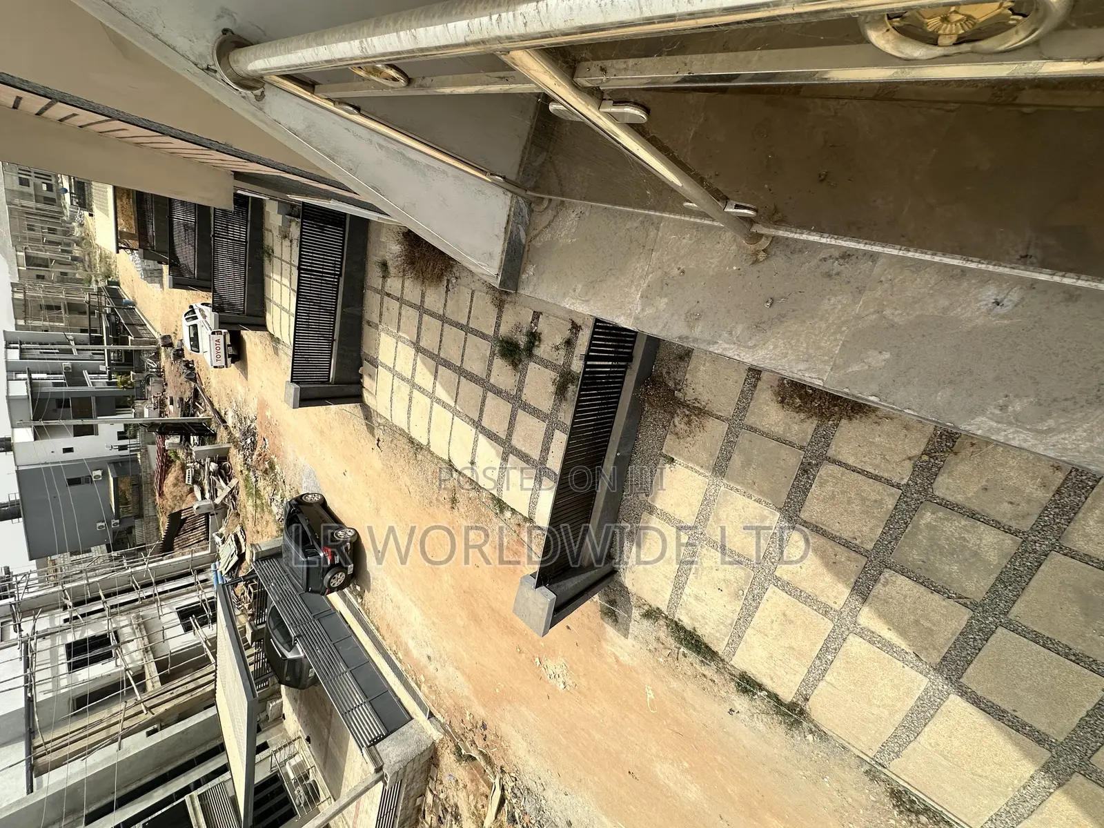 3bdrm Townhouse/Terrace in Mshel, Abuja (Fct) for Sale in Abuja (FCT)