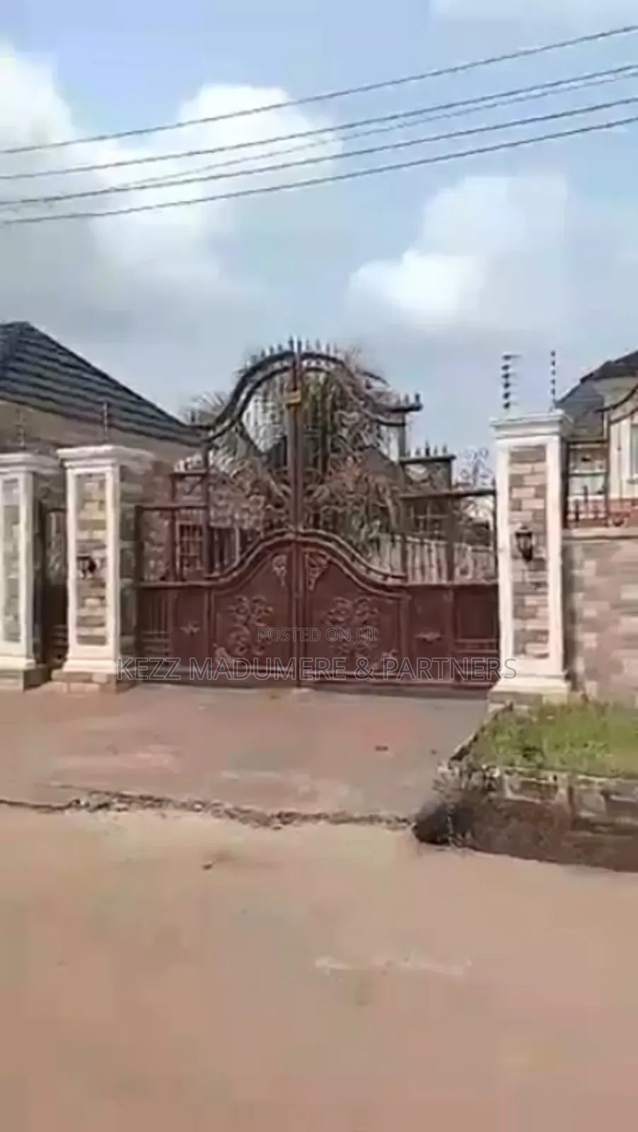 7bdrm Duplex in Works  Layout , for sale in Owerri