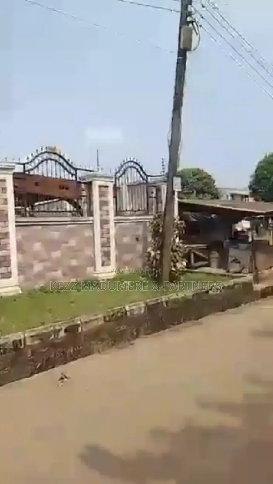 7bdrm Duplex in Works  Layout , for sale in Owerri
