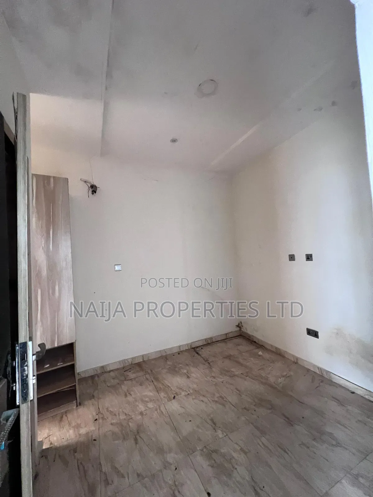 Mini Flat in Victoria Bay, Ikota for rent in Ikota