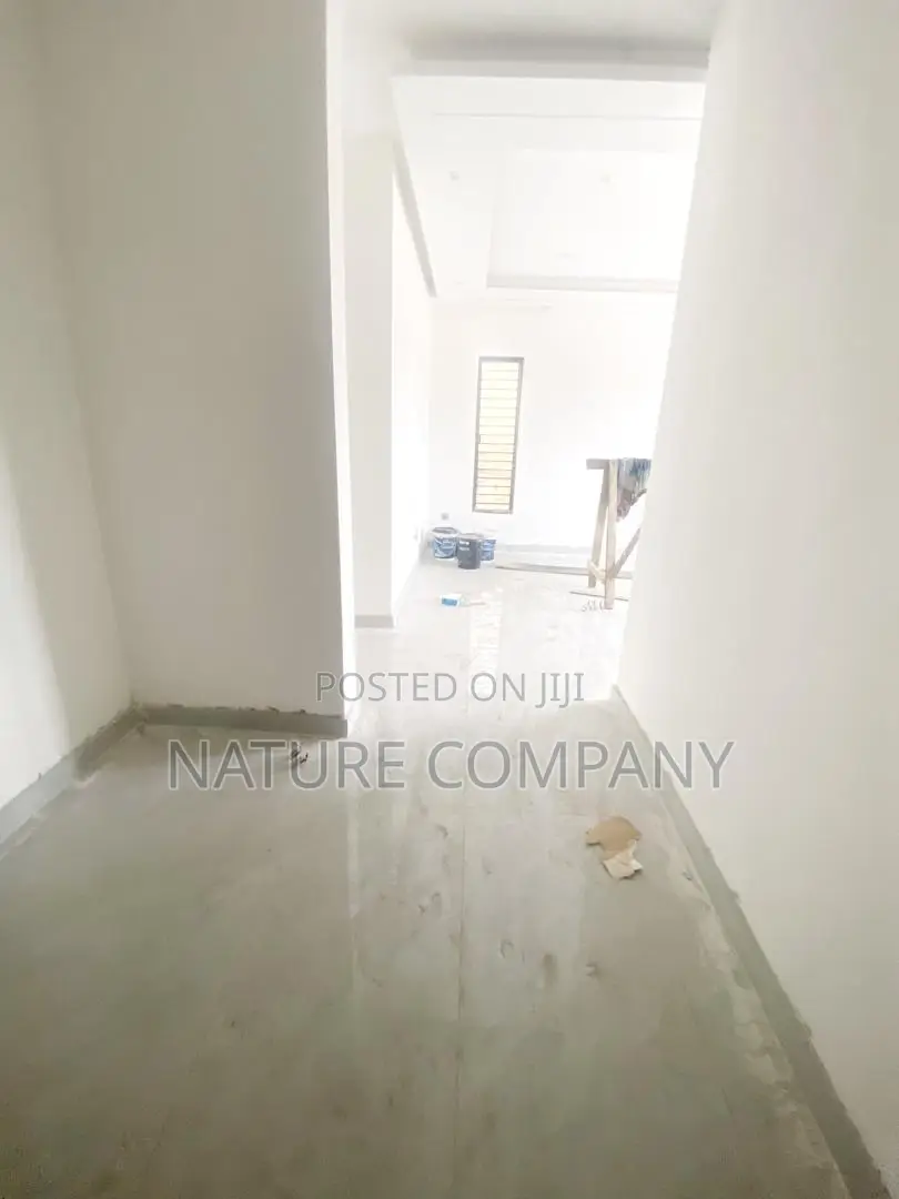 4bdrm Duplex in C.M.D Road, Alausa for rent in Alausa