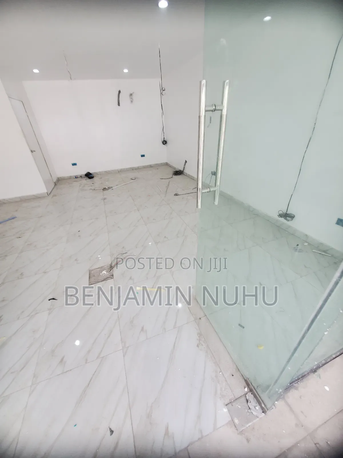 A Newly Built 40sqm Shop or Office Space Come With 2 Ac Elevator in Sangotedo