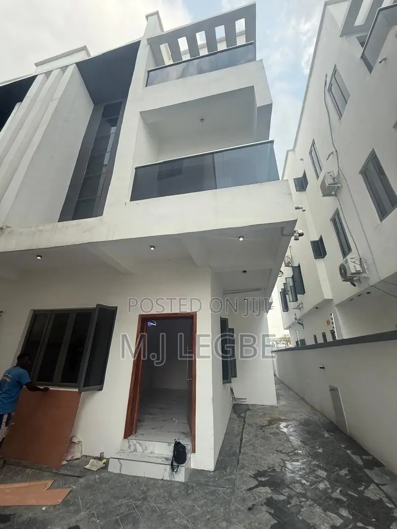 Mini Flat in Ologolo, Lekki for rent in Lekki
