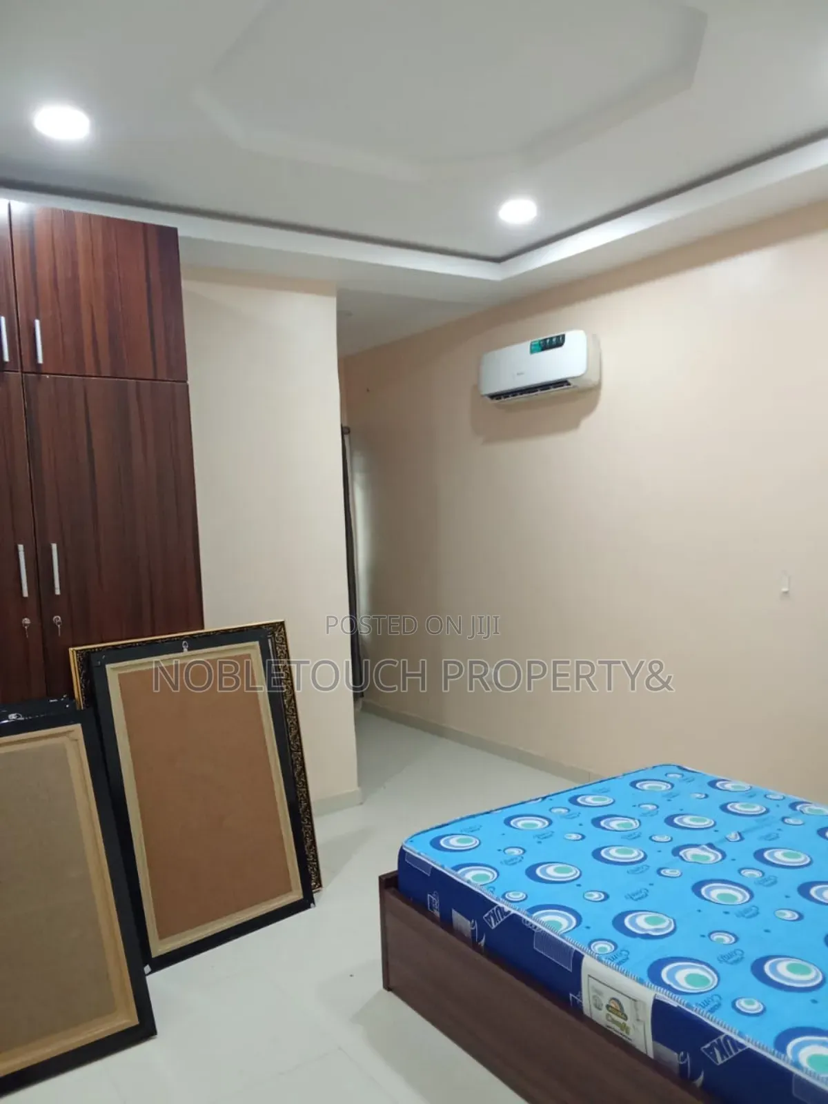 8bdrm Duplex in Diamond Estate for sale in Ipaja / Ipaja
