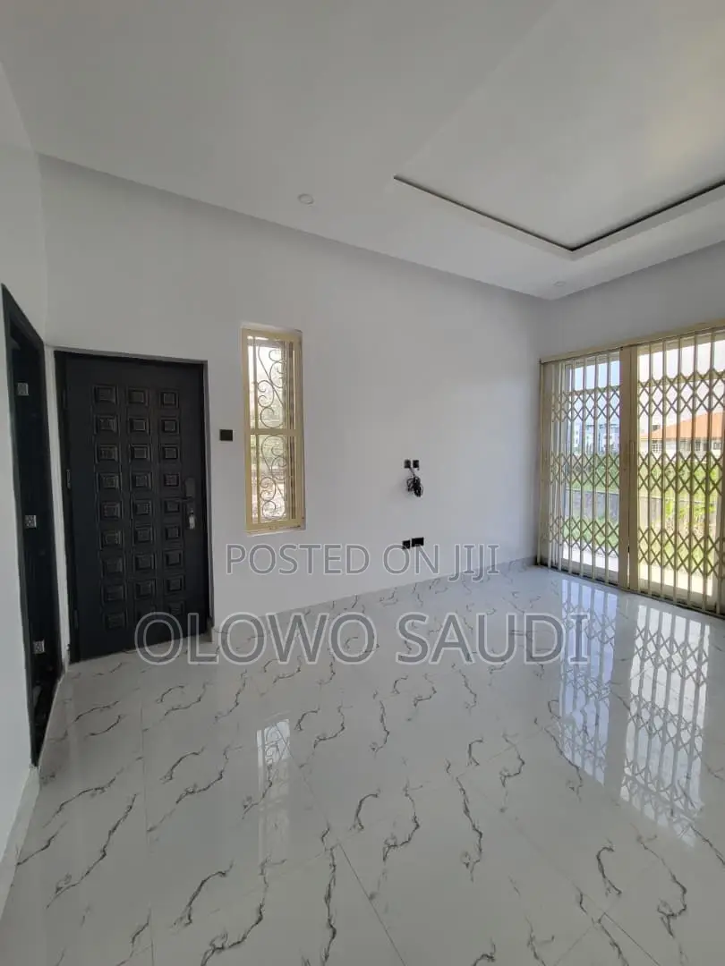 5bdrm Duplex in Lekki Scheme Ii, Abraham Adesanya Estate for rent in Abraham Adesanya Estate