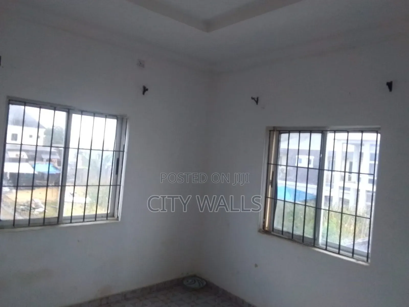 2bdrm Block of Flats in Ogombo for rent in Ogombo