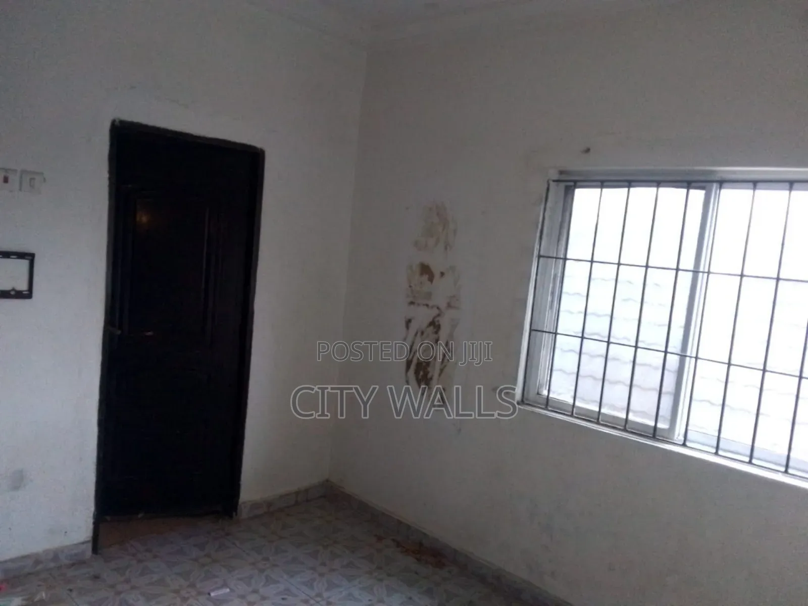 2bdrm Block of Flats in Ogombo for rent in Ogombo