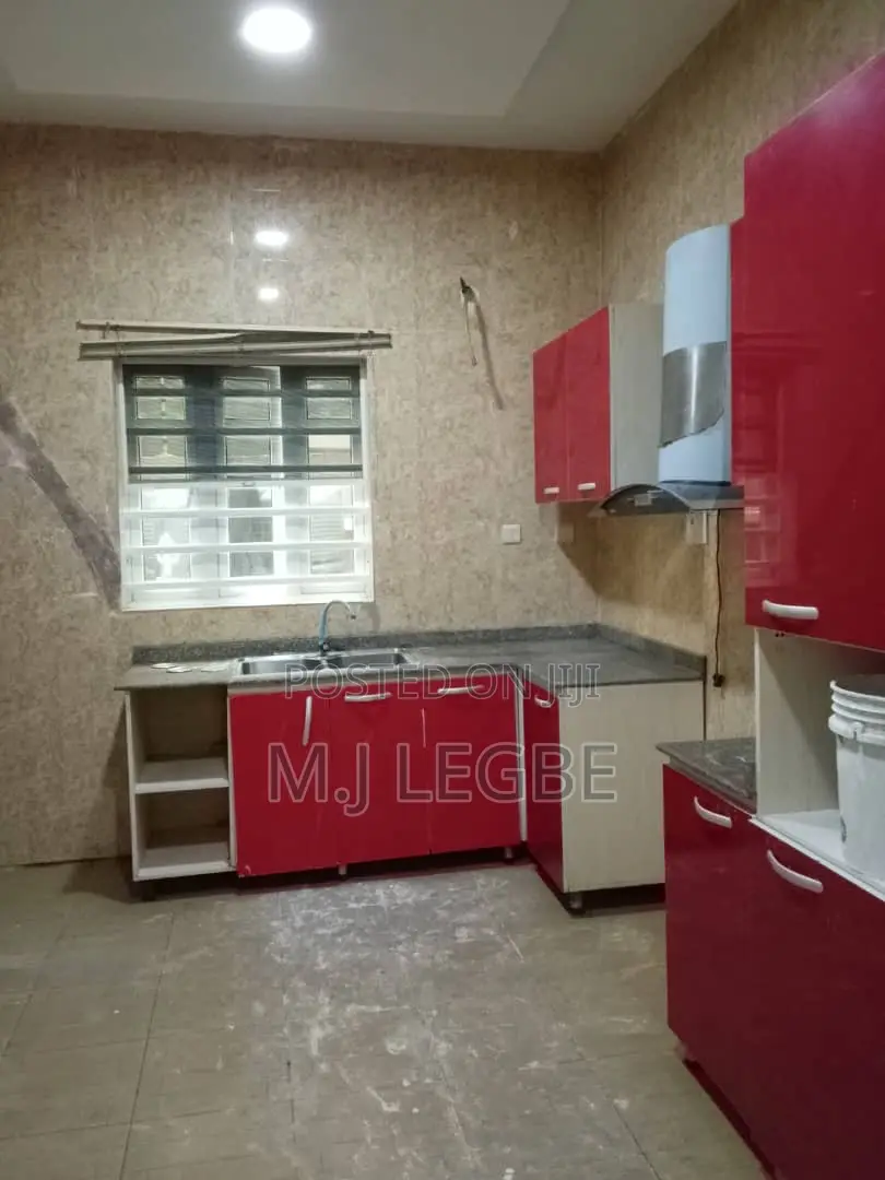 Mini Flat in Lekki County for rent in Lekki