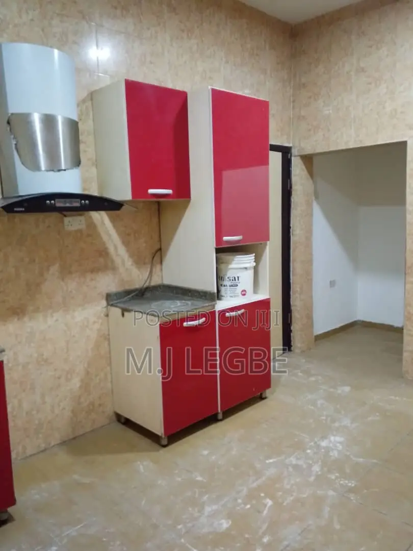 Mini Flat in Lekki County for rent in Lekki