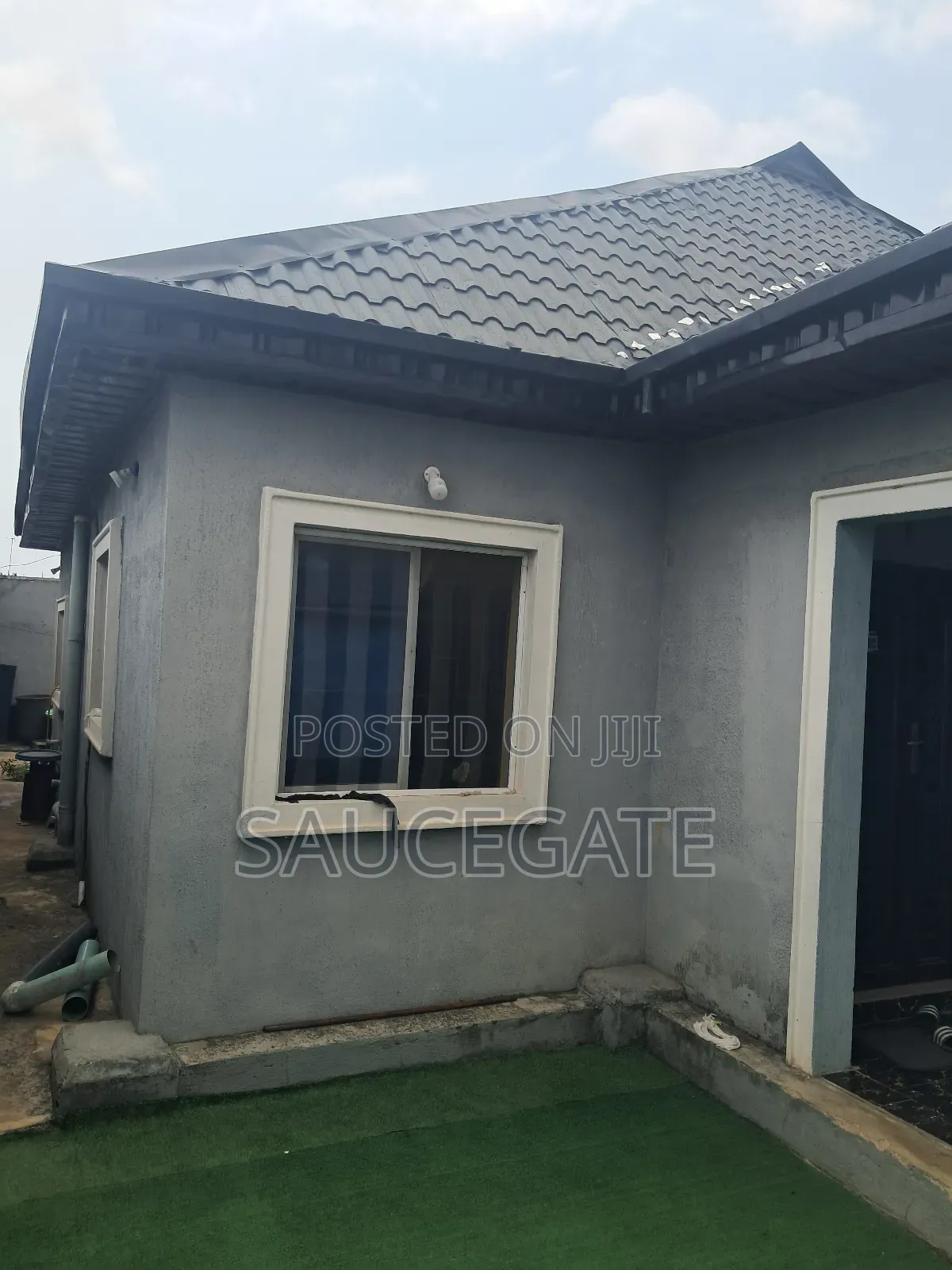 3bdrm Bungalow in Satellite Town Close for sale in Satellite Town