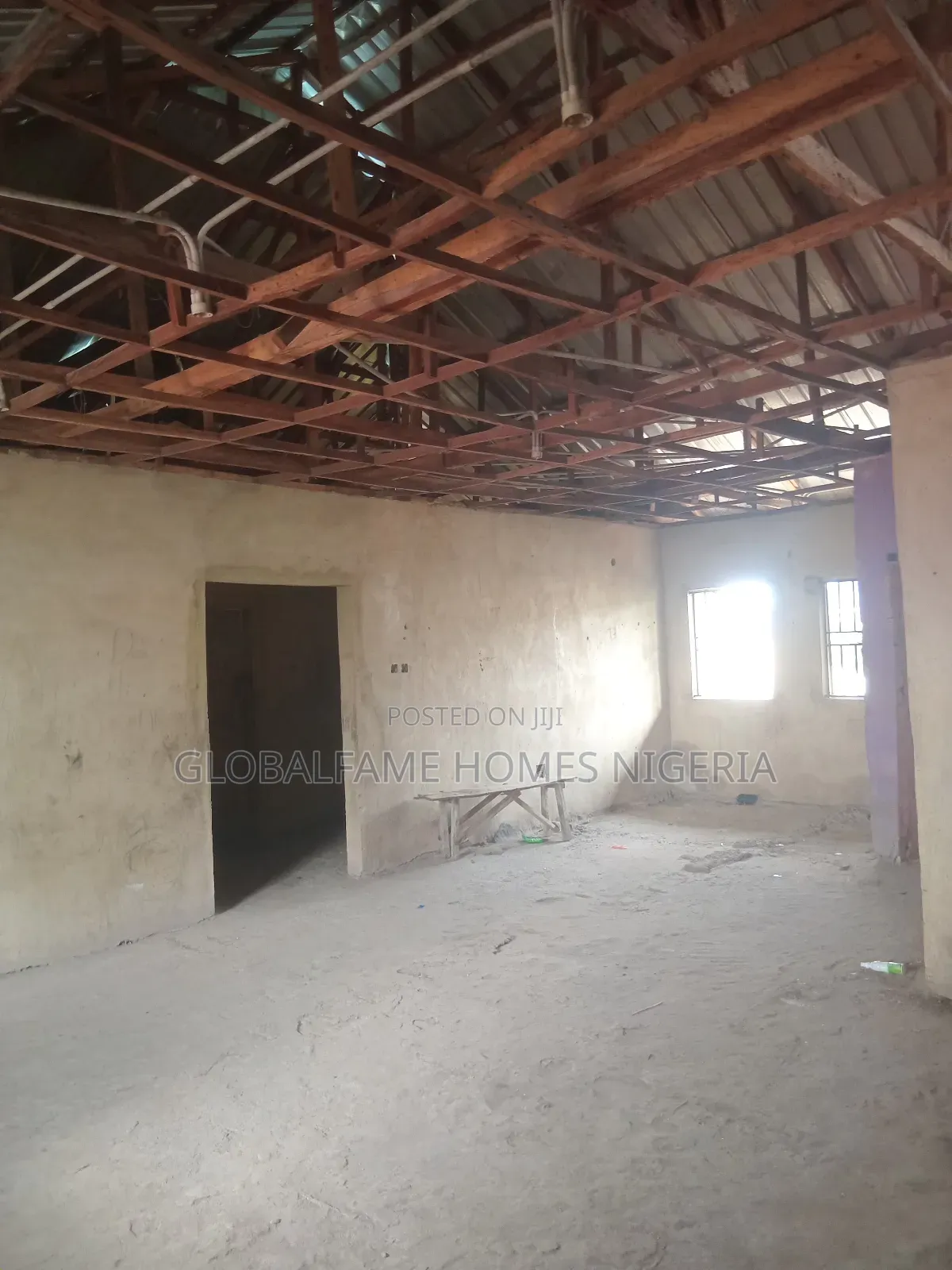 16bdrm Block of Flats in Igbojia Malete, Bogije for sale in Bogije