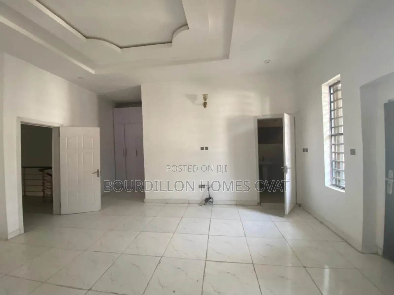 4bdrm Duplex in Ikota Villa Estate for sale in Ikota
