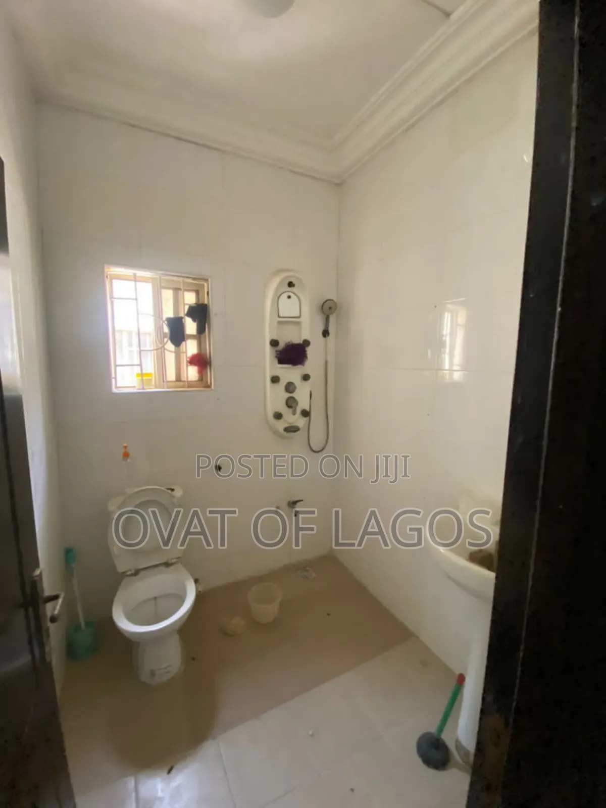 1000 Square Meters of Chevron Residential Land in Lekki