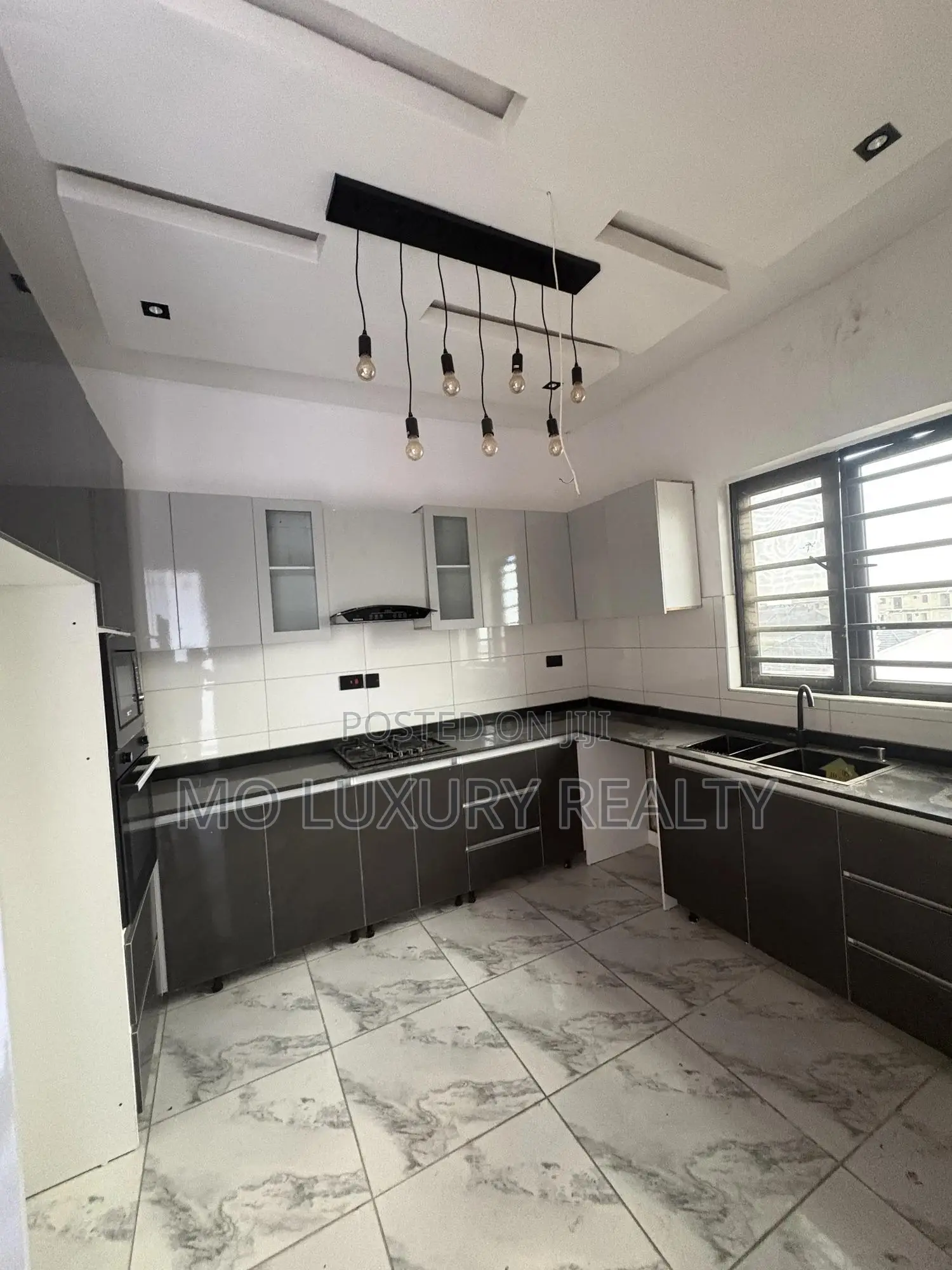 2bdrm Apartment in Ikate for sale in Ikate