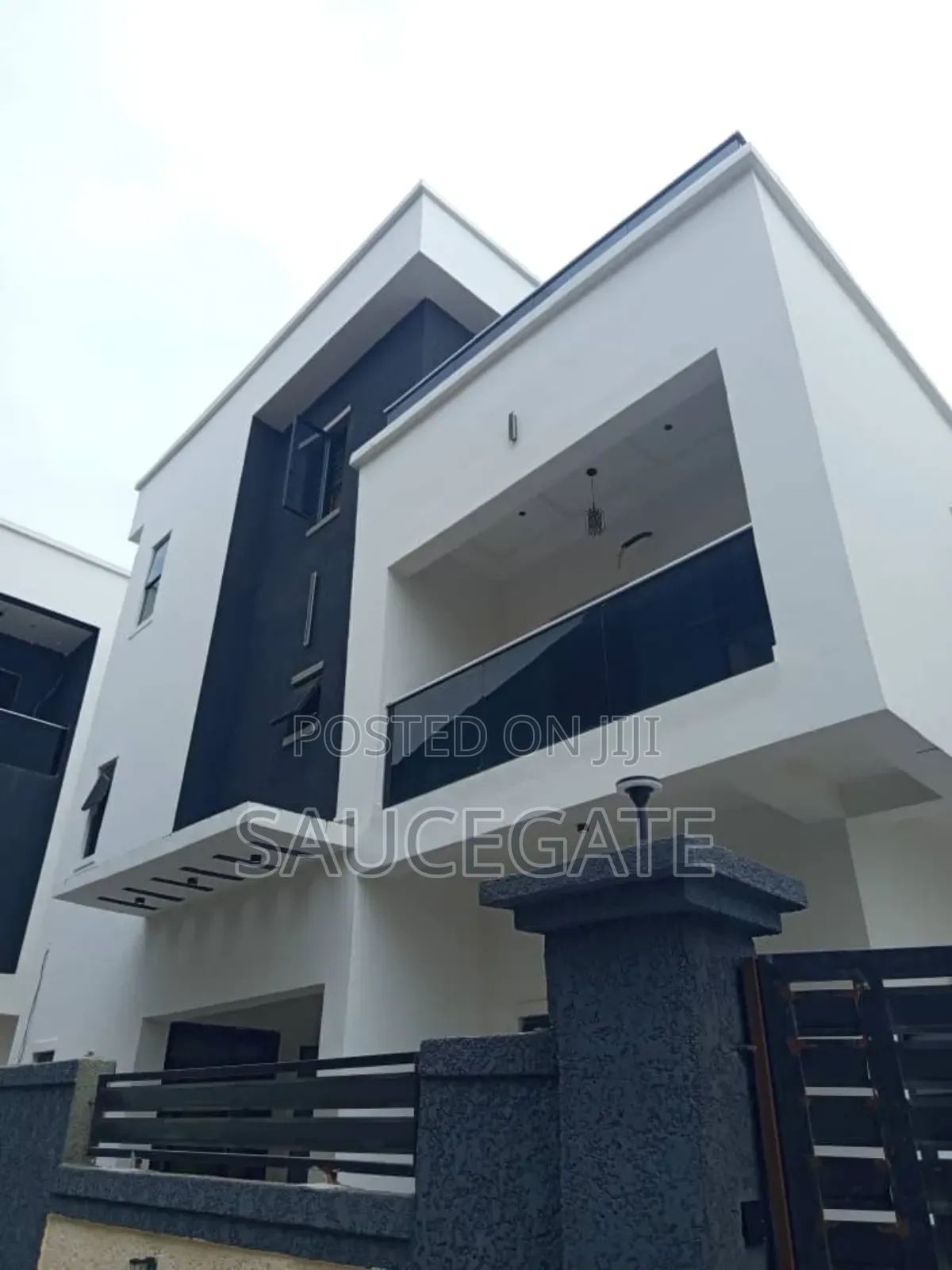 5bdrm Duplex in Lilly Estate, Apple Junction for sale in Apple Junction