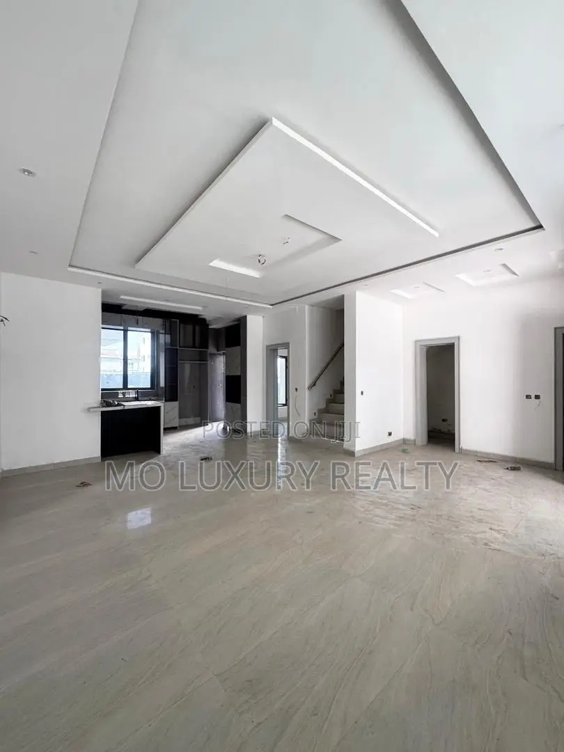 4bdrm Townhouse / Terrace in Ikate for rent in Ikate
