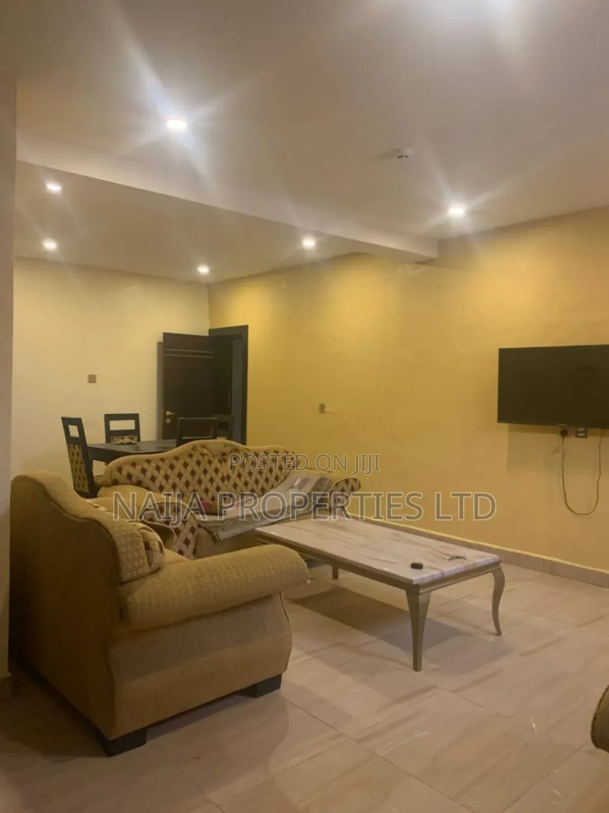 Furnished 3bdrm Apartment in Oniru Estate, Victoria Island Extension in Victoria Island Extension