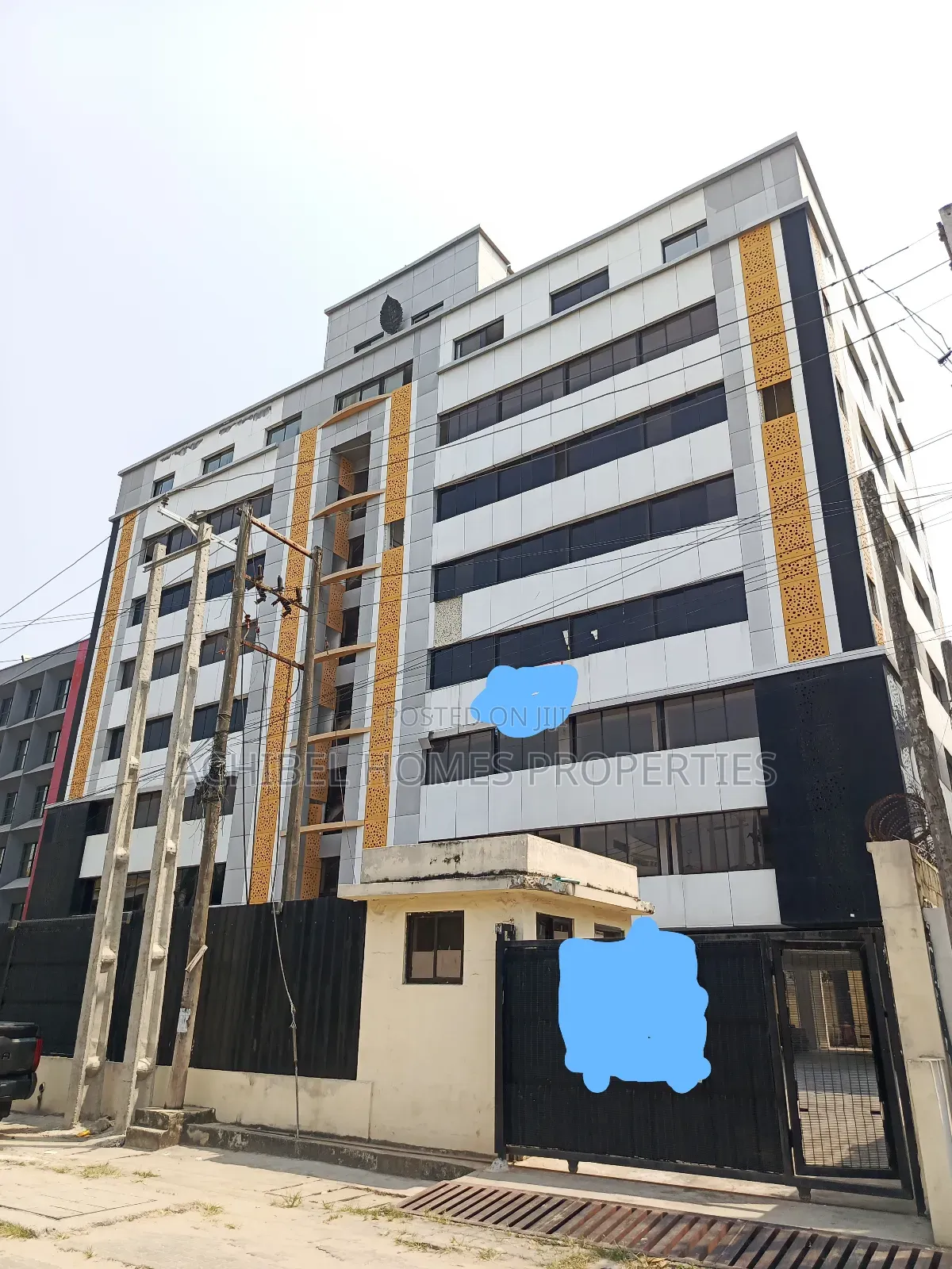 A 7 Storey Building for Commercial Use in Victoria Island, Lagos in Ahmadu Bello Way