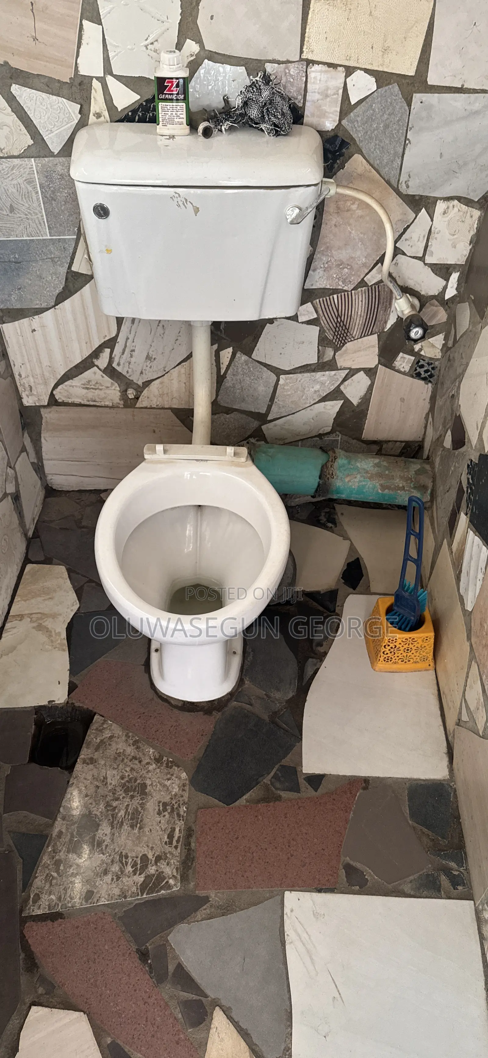 Furnished 14bdrm Block of Flats in Basorun for sale in Basorun