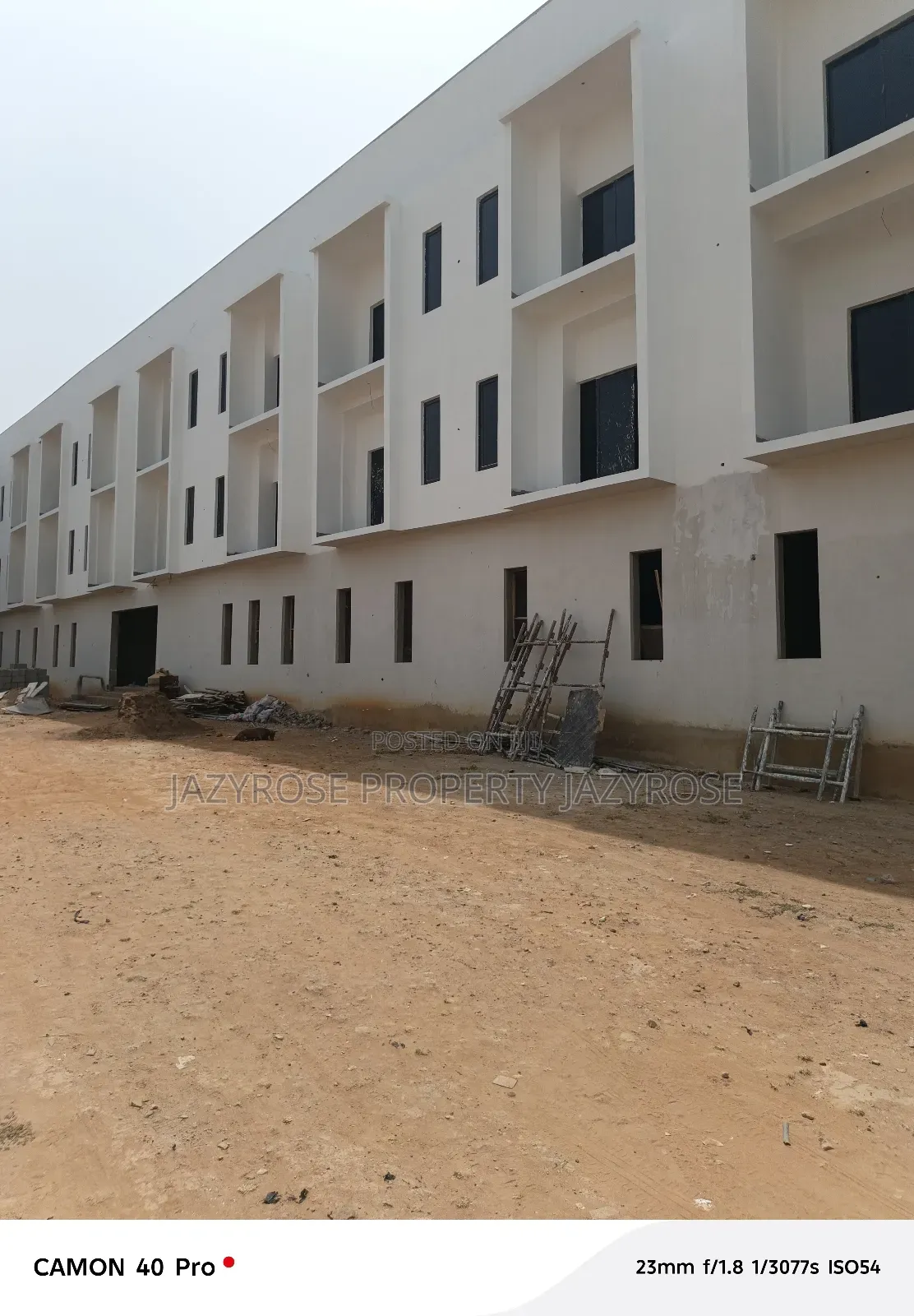A Commercial Property for Rent in Guzape District
