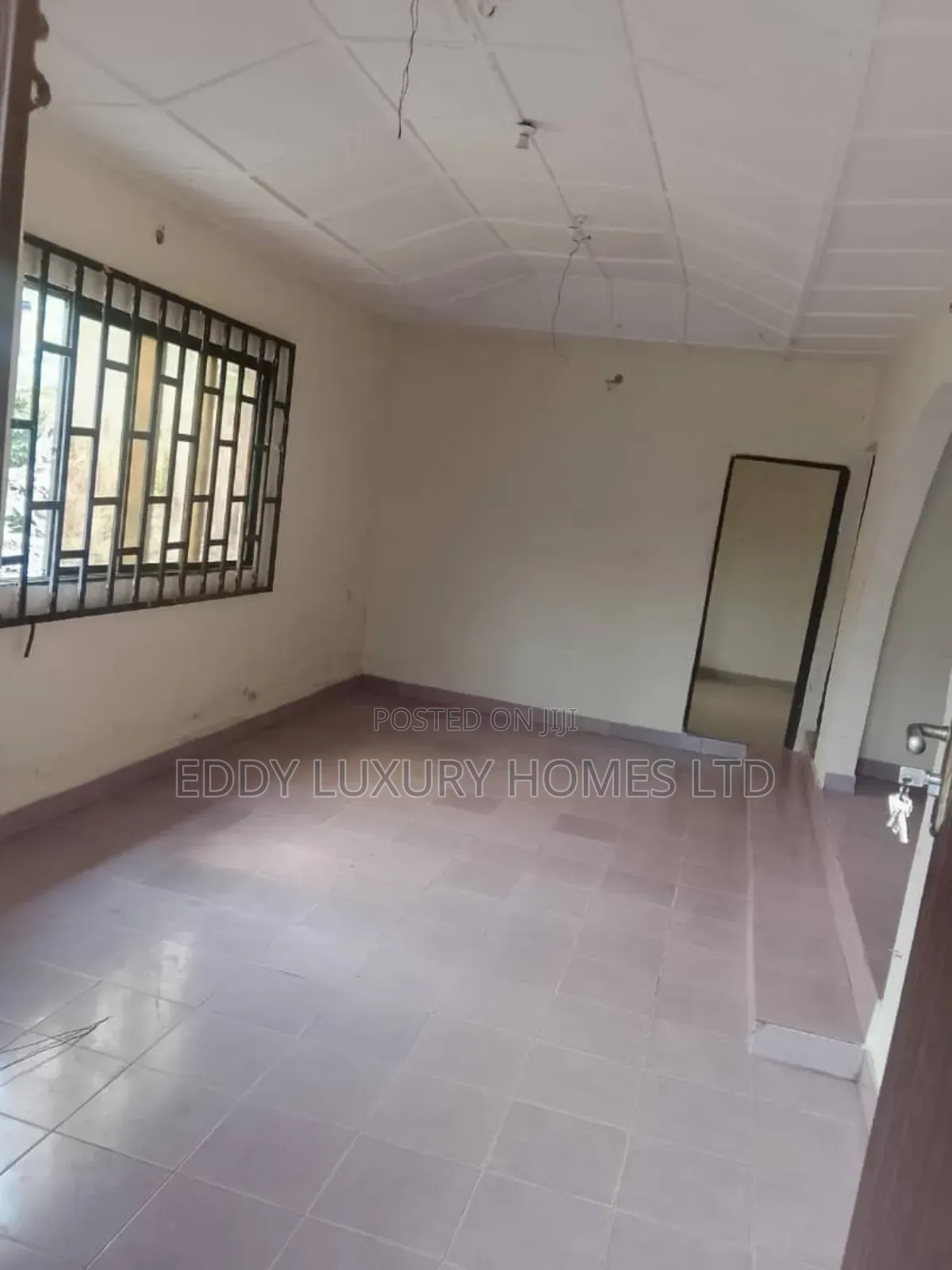 2bdrm Apartment in Uyo, Ikot Ekpene Rd for rent in Uyo
