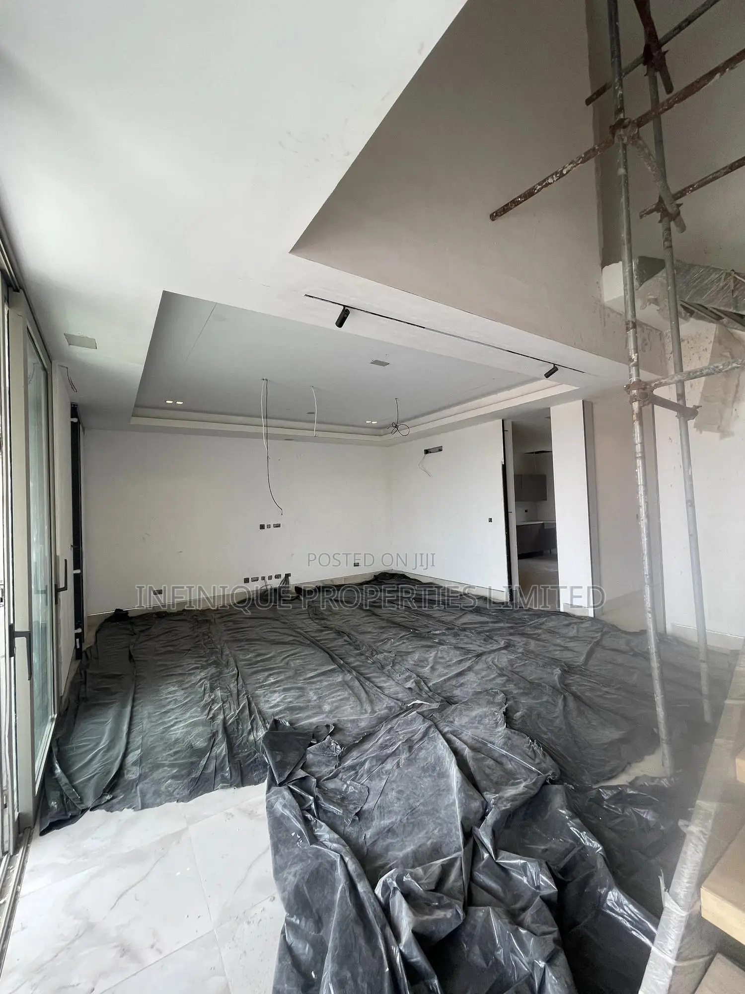 4bdrm Maisonette in Lekki Phase 1 for sale in Lekki Phase 1