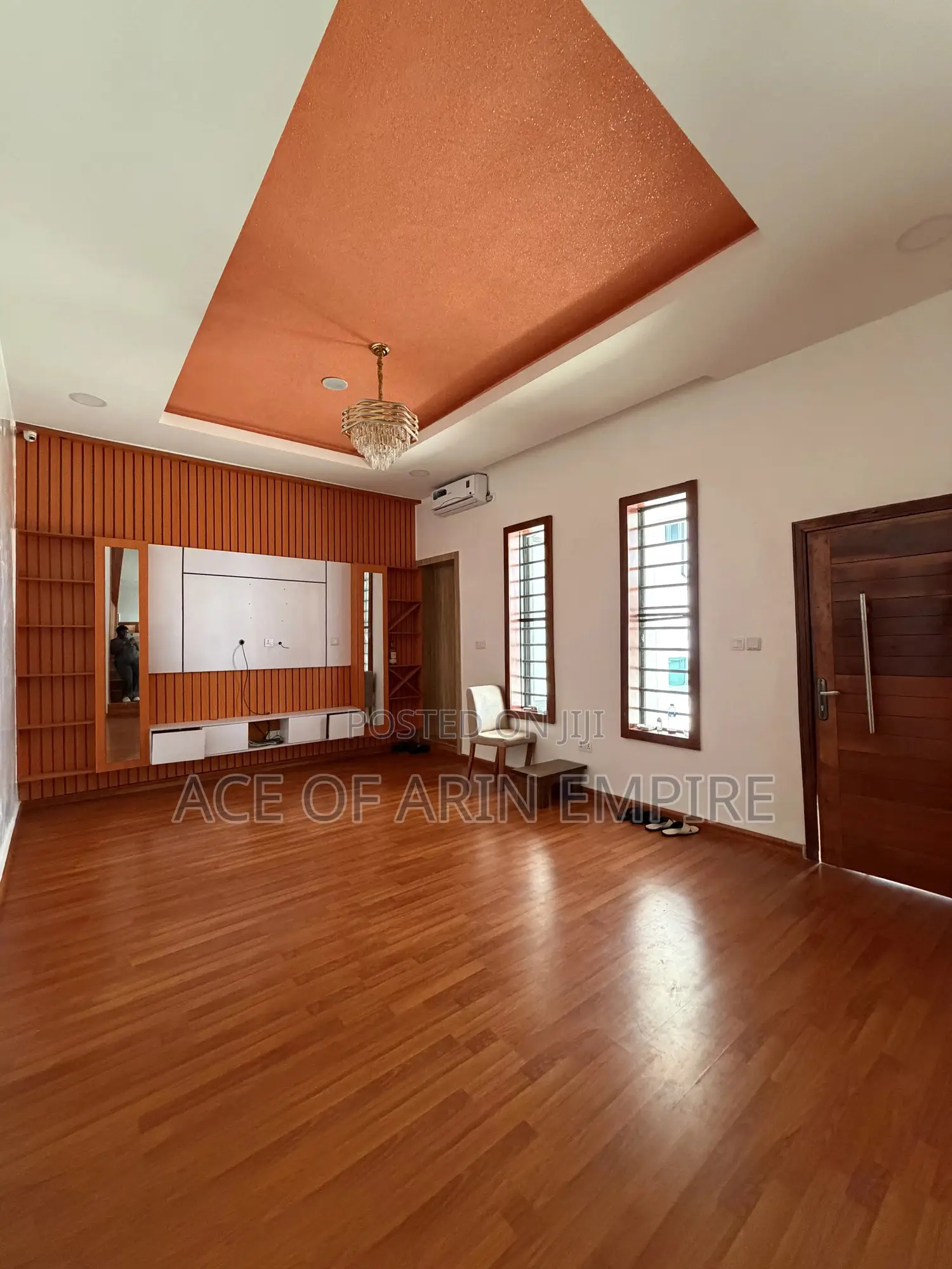 4bdrm Duplex in Vgc for sale in VGC / Ajah