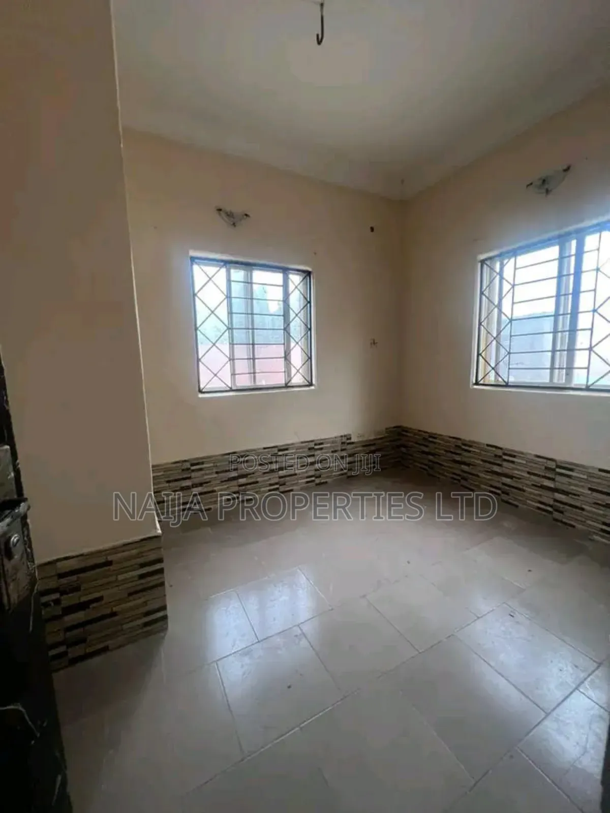 3bdrm Block of Flats in Abijo Gra for sale in Abijo