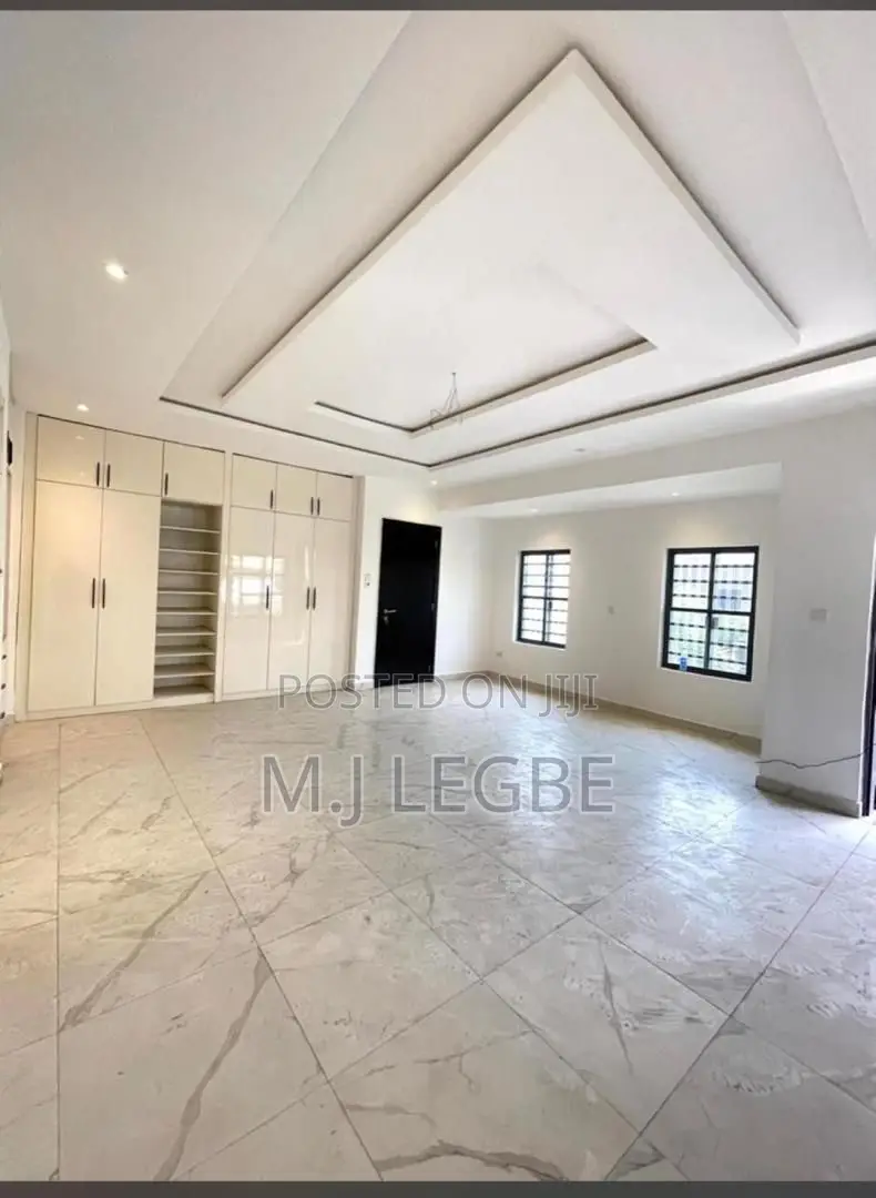 5bdrm Duplex in Phase 1, Lekki for rent in Lekki