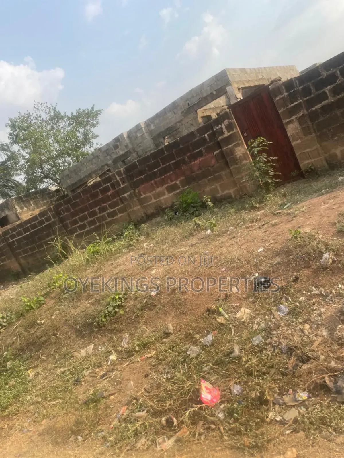 4bdrm Bungalow in Adeoje Estate, Akala Express for sale in Akala Express