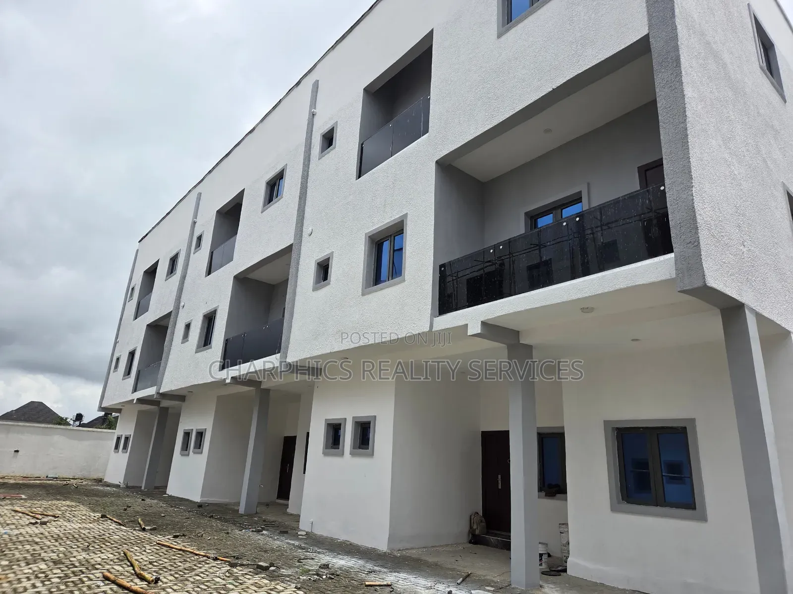 2bdrm Apartment in Sangotedo for sale in Sangotedo