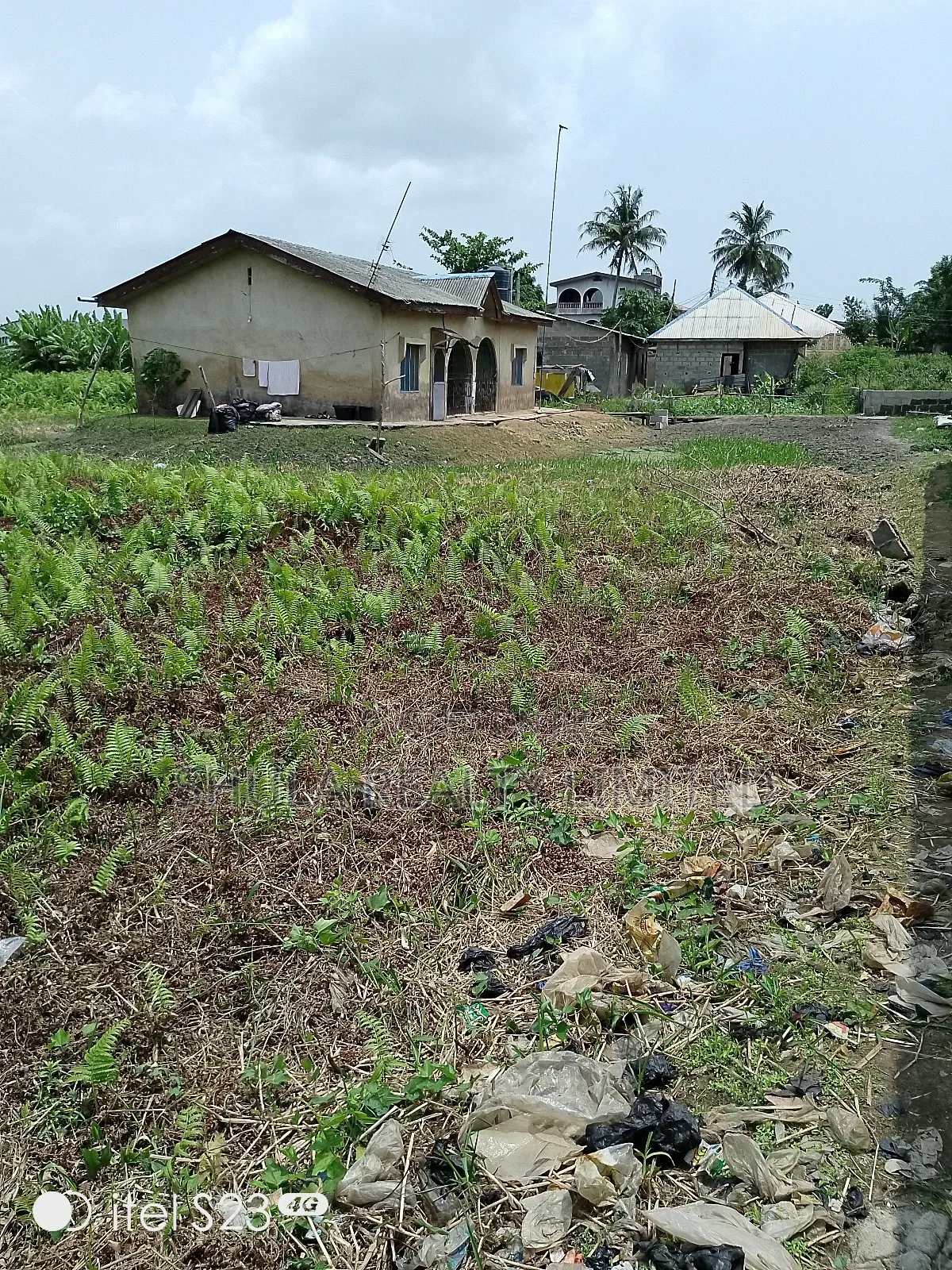 Furnished 3bdrm House in Okokomaiko for sale in Okokomaiko
